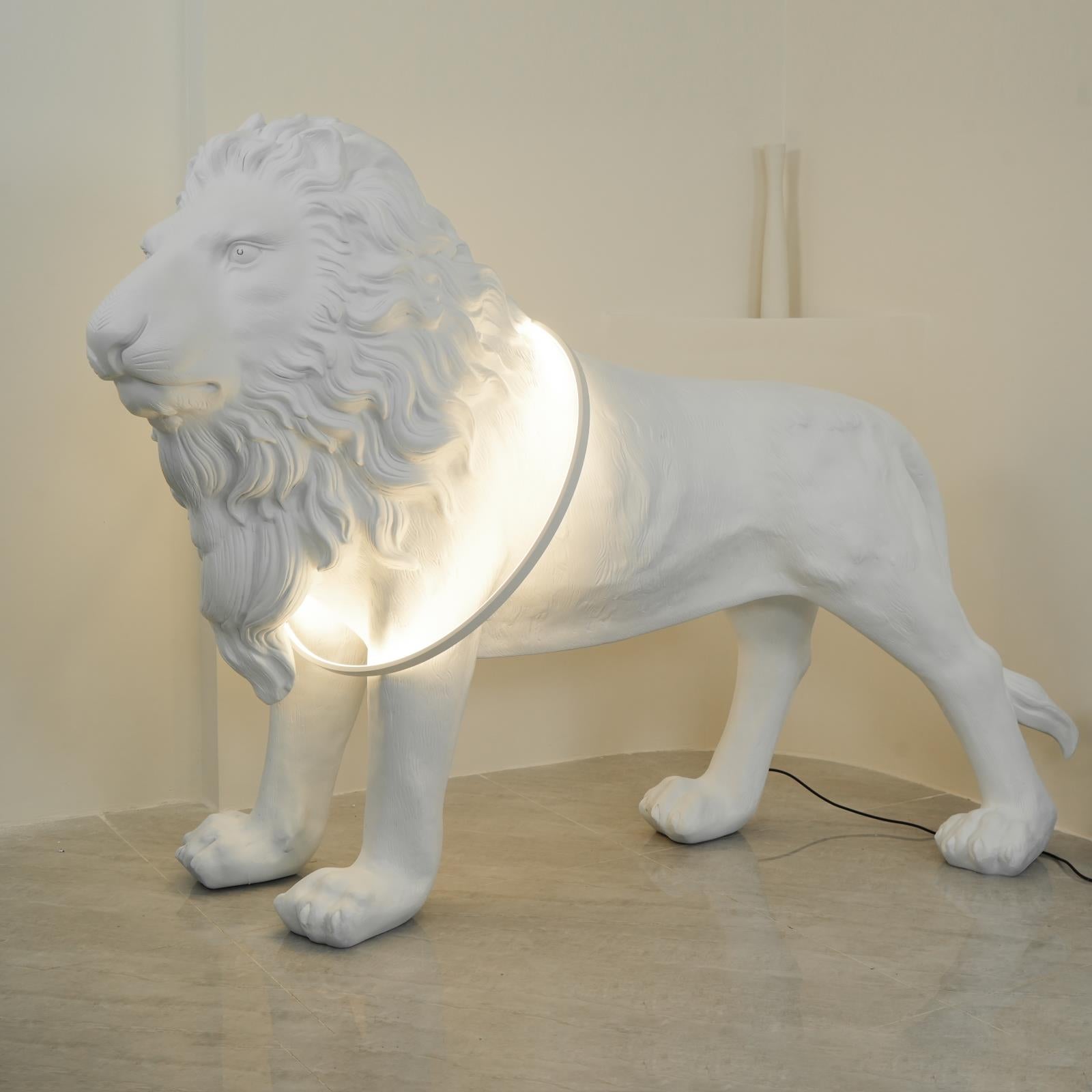 Leo Floor Lamp