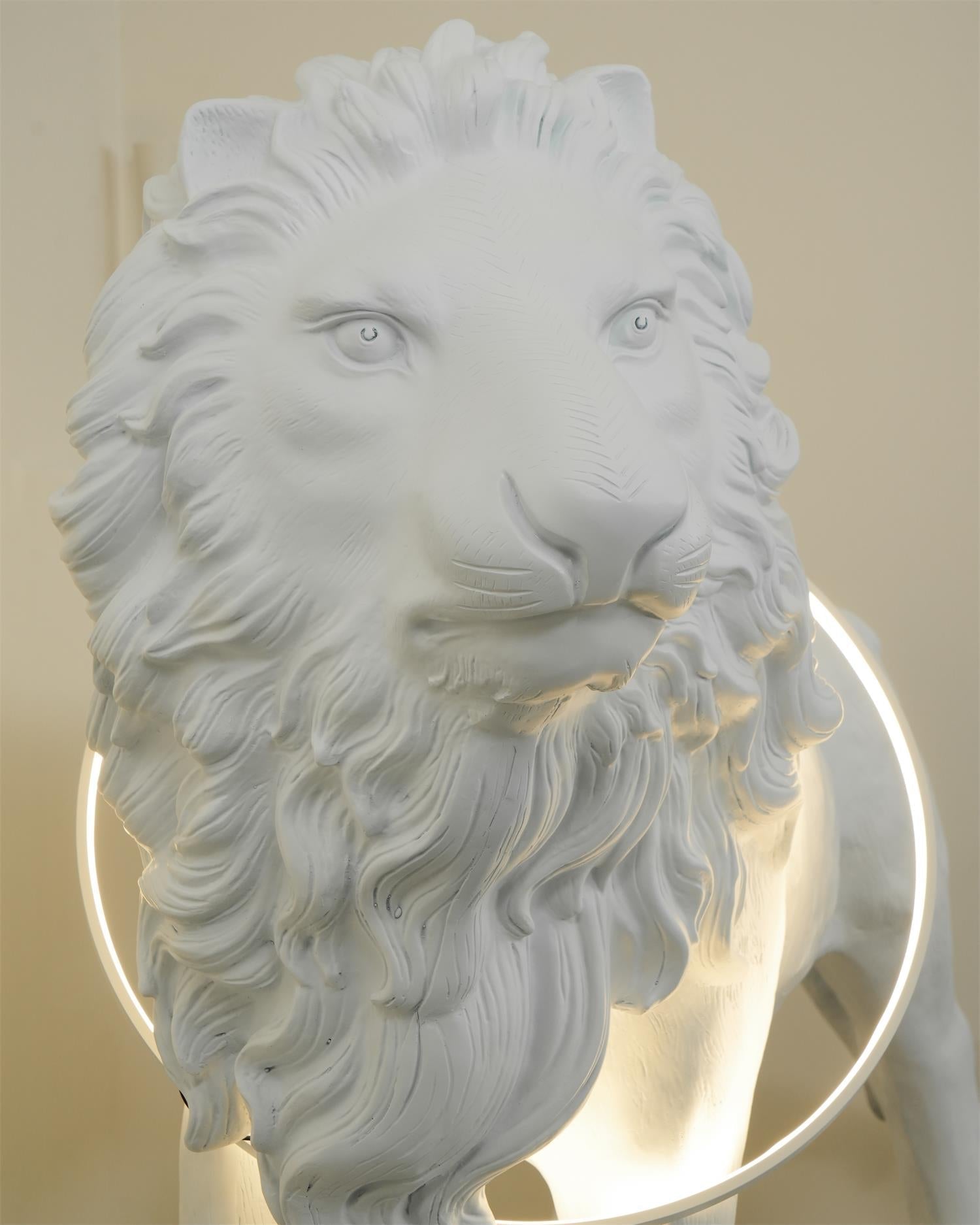 Leo Floor Lamp