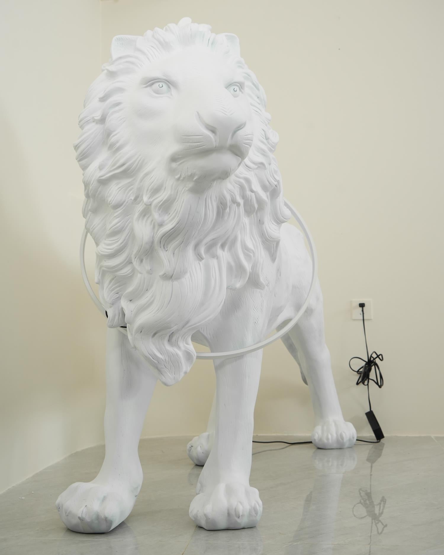 Leo Floor Lamp