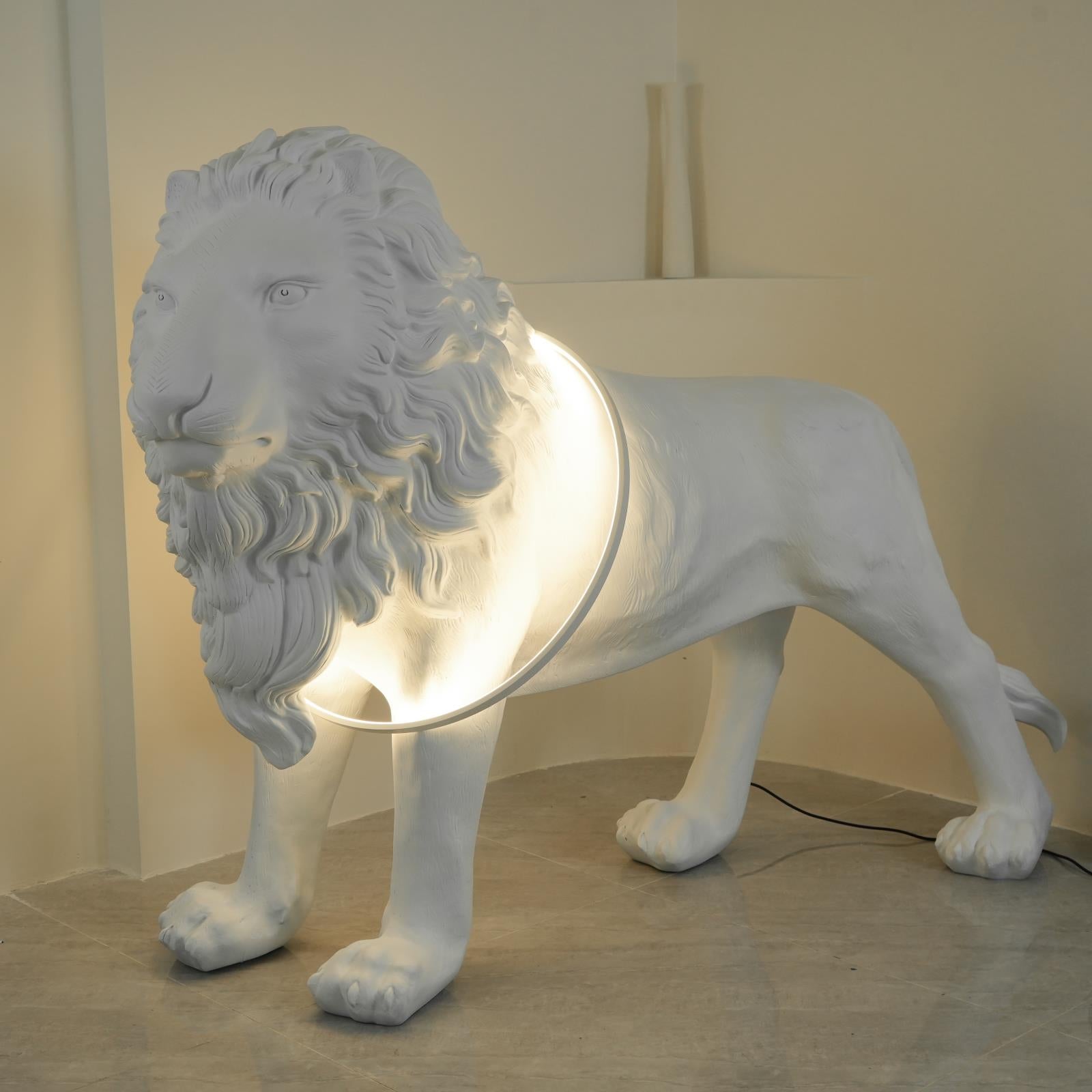 Leo Floor Lamp