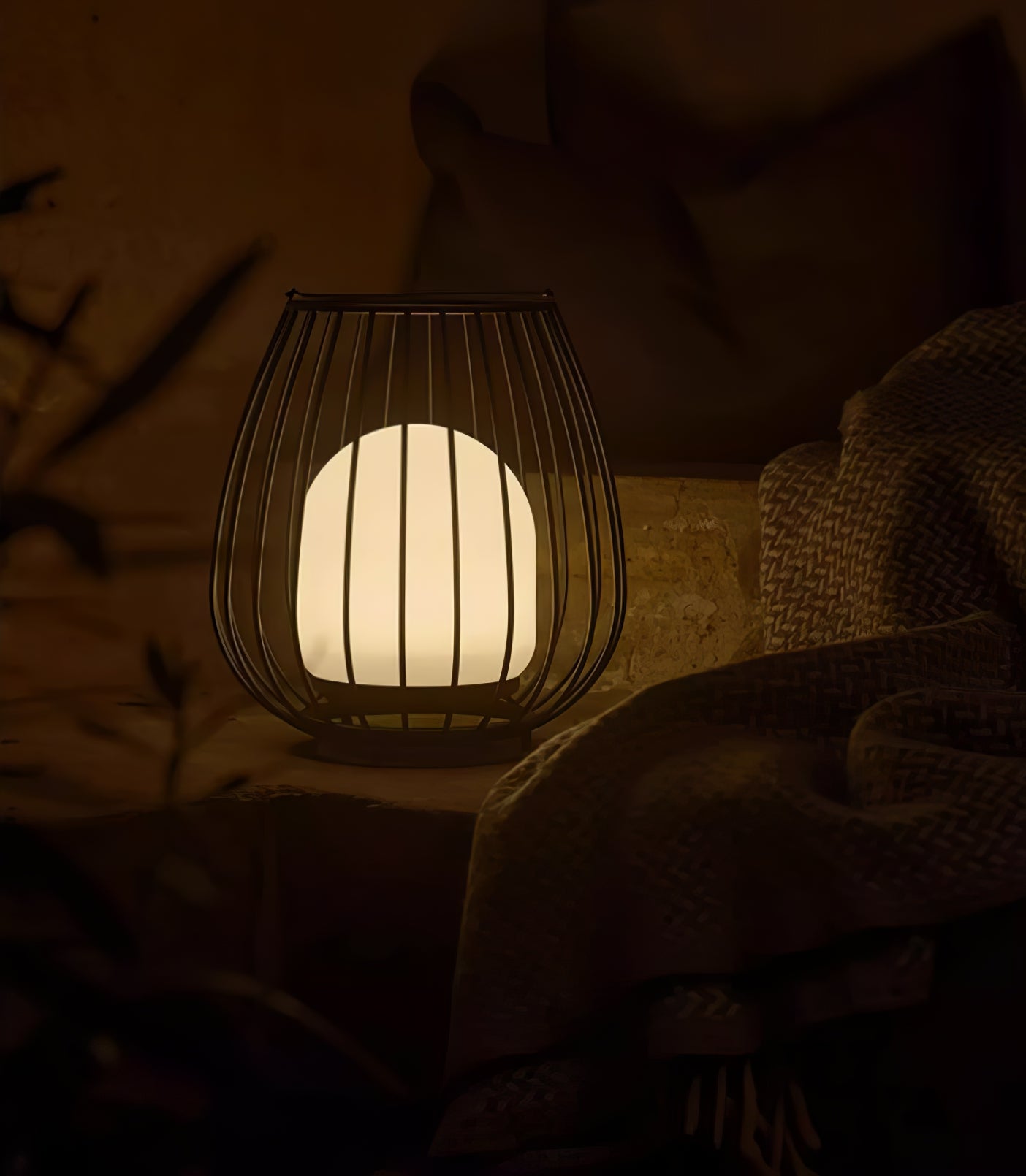 Rhex Rechargeable Outdoor Lantern Light-Neutral Decor