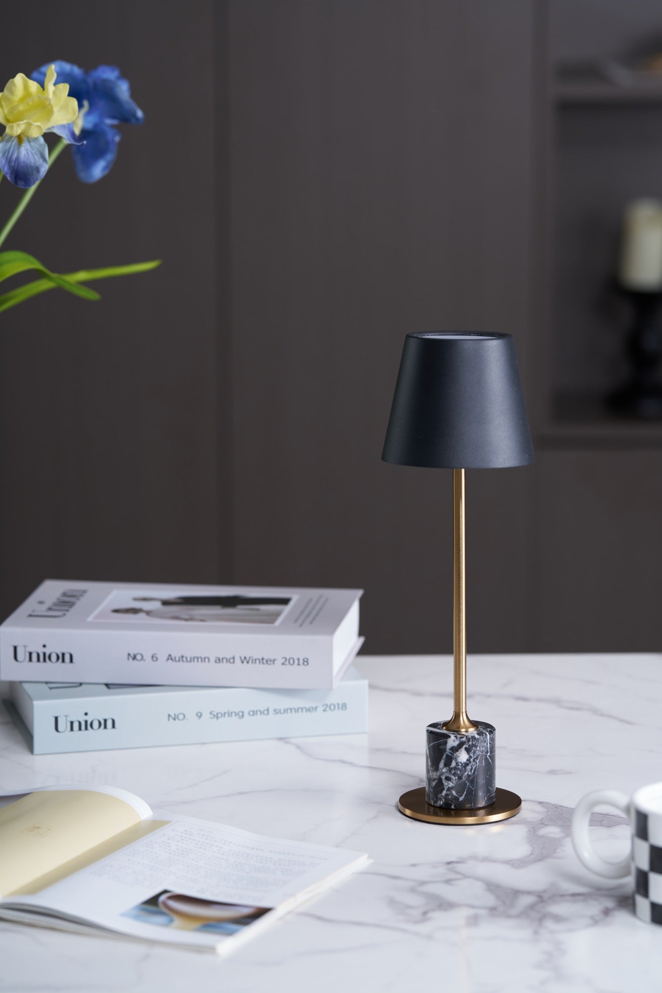 Penny Minimalist Table Lamp-Neutral Decor