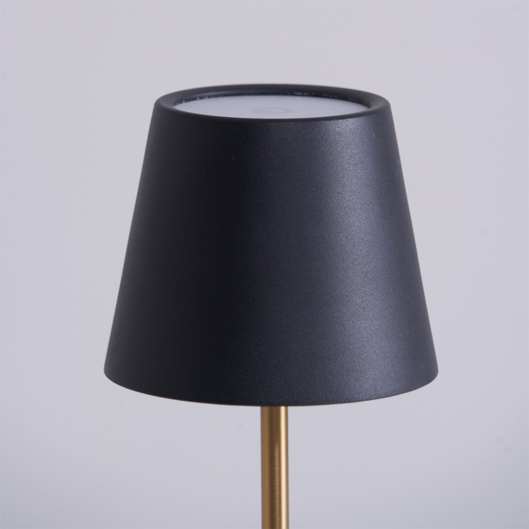 Penny Minimalist Table Lamp-Neutral Decor
