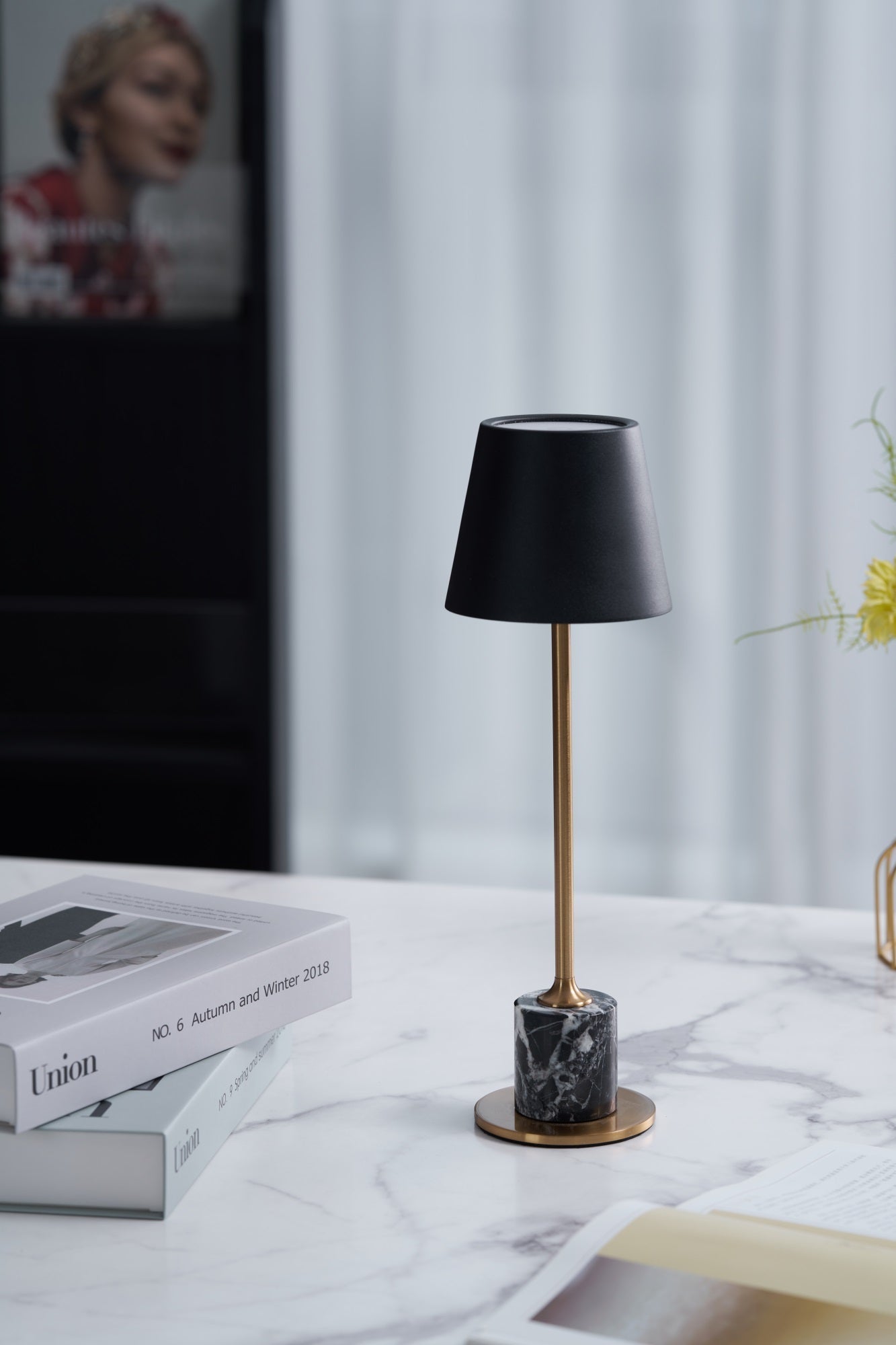 Penny Minimalist Table Lamp-Neutral Decor