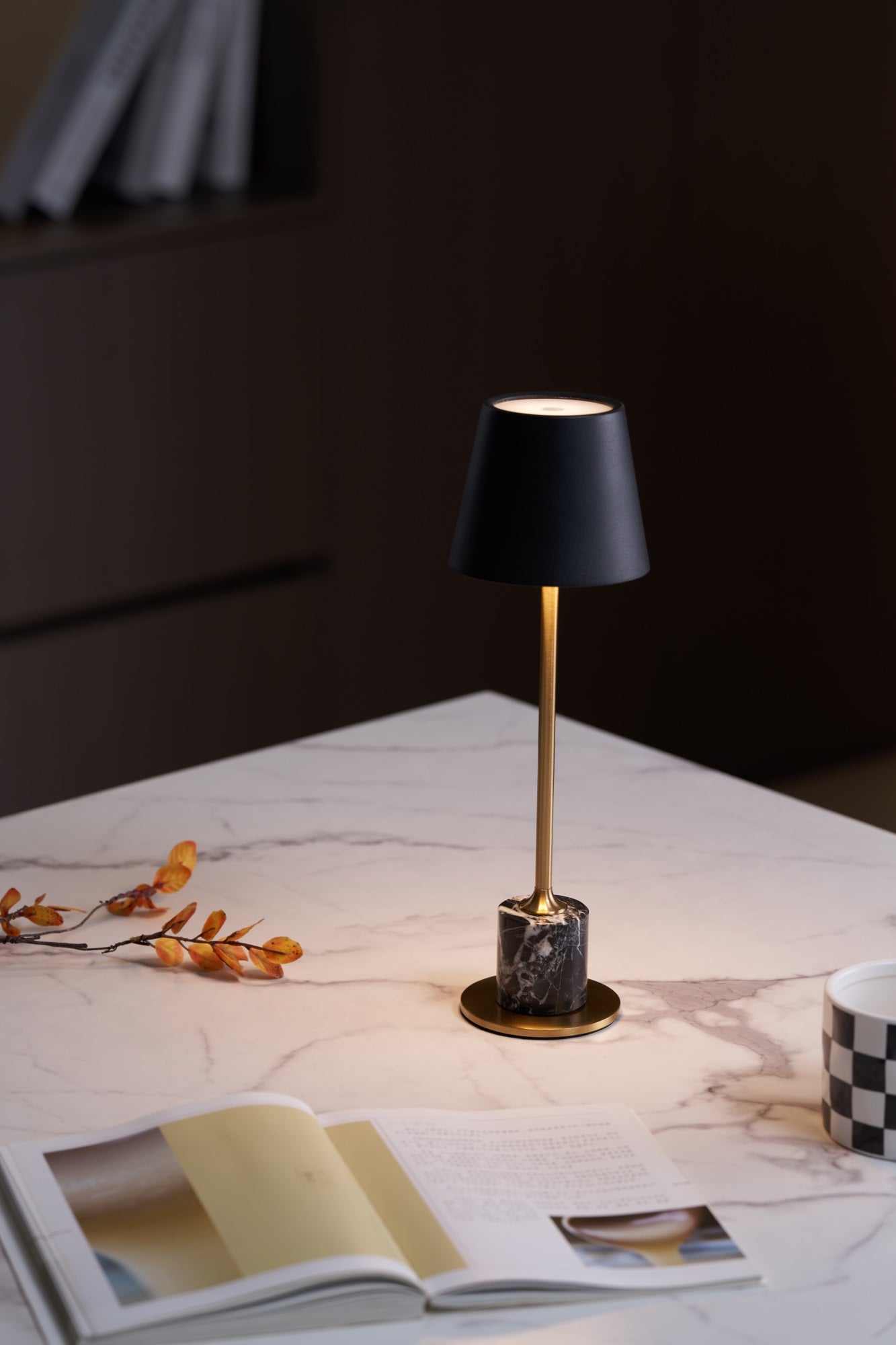 Penny Minimalist Table Lamp-Neutral Decor