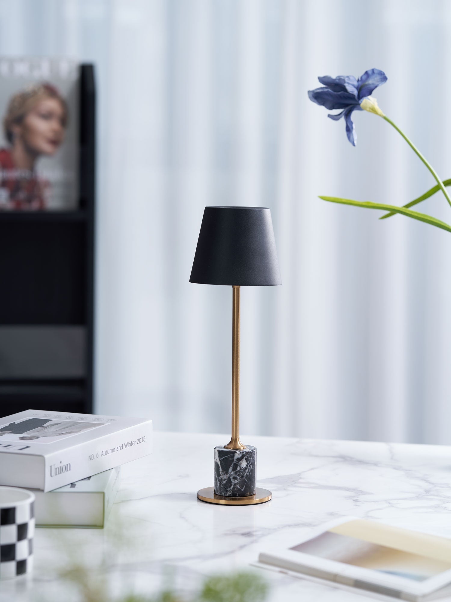 Penny Minimalist Table Lamp-Neutral Decor