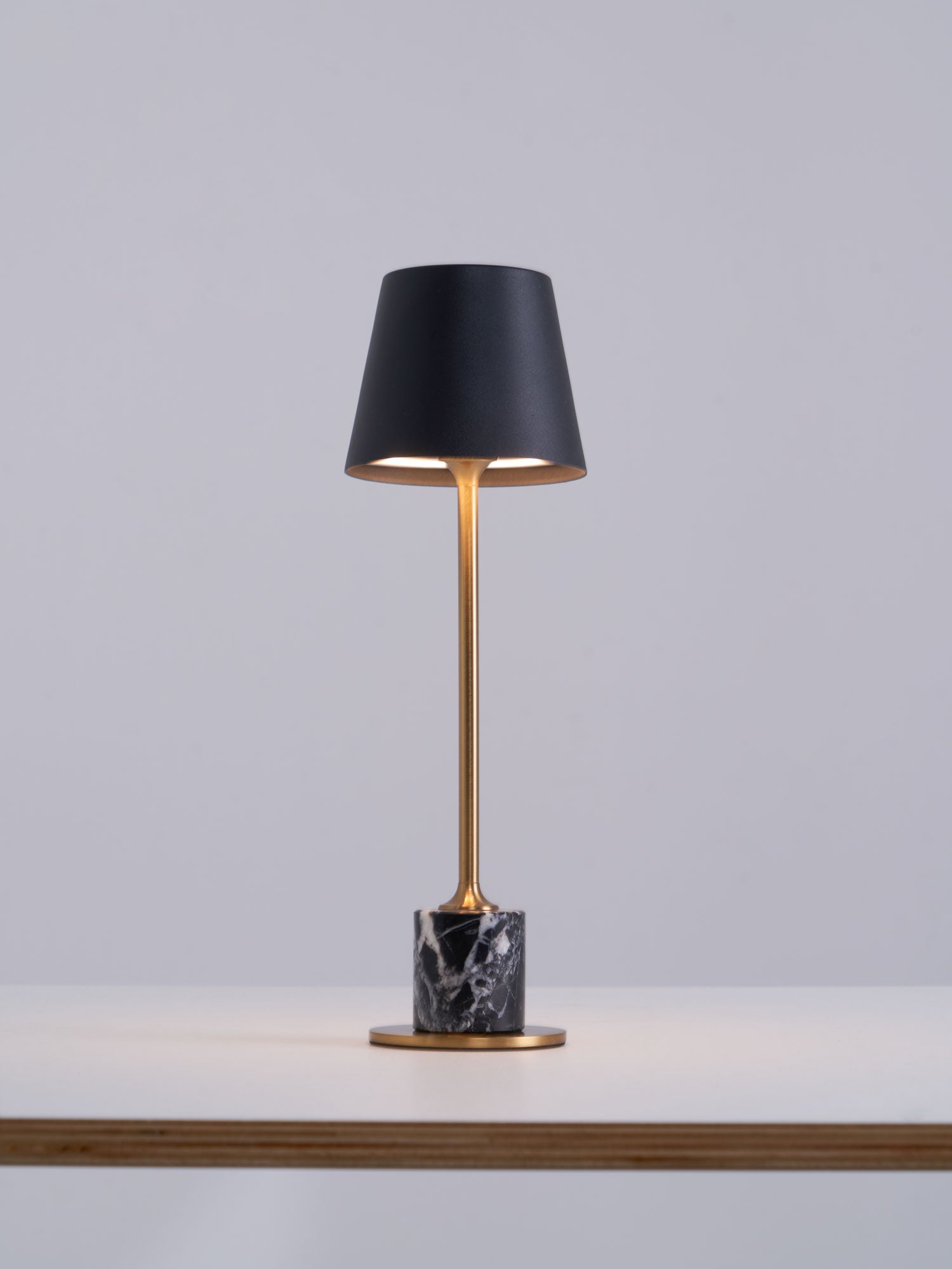 Penny Minimalist Table Lamp-Neutral Decor