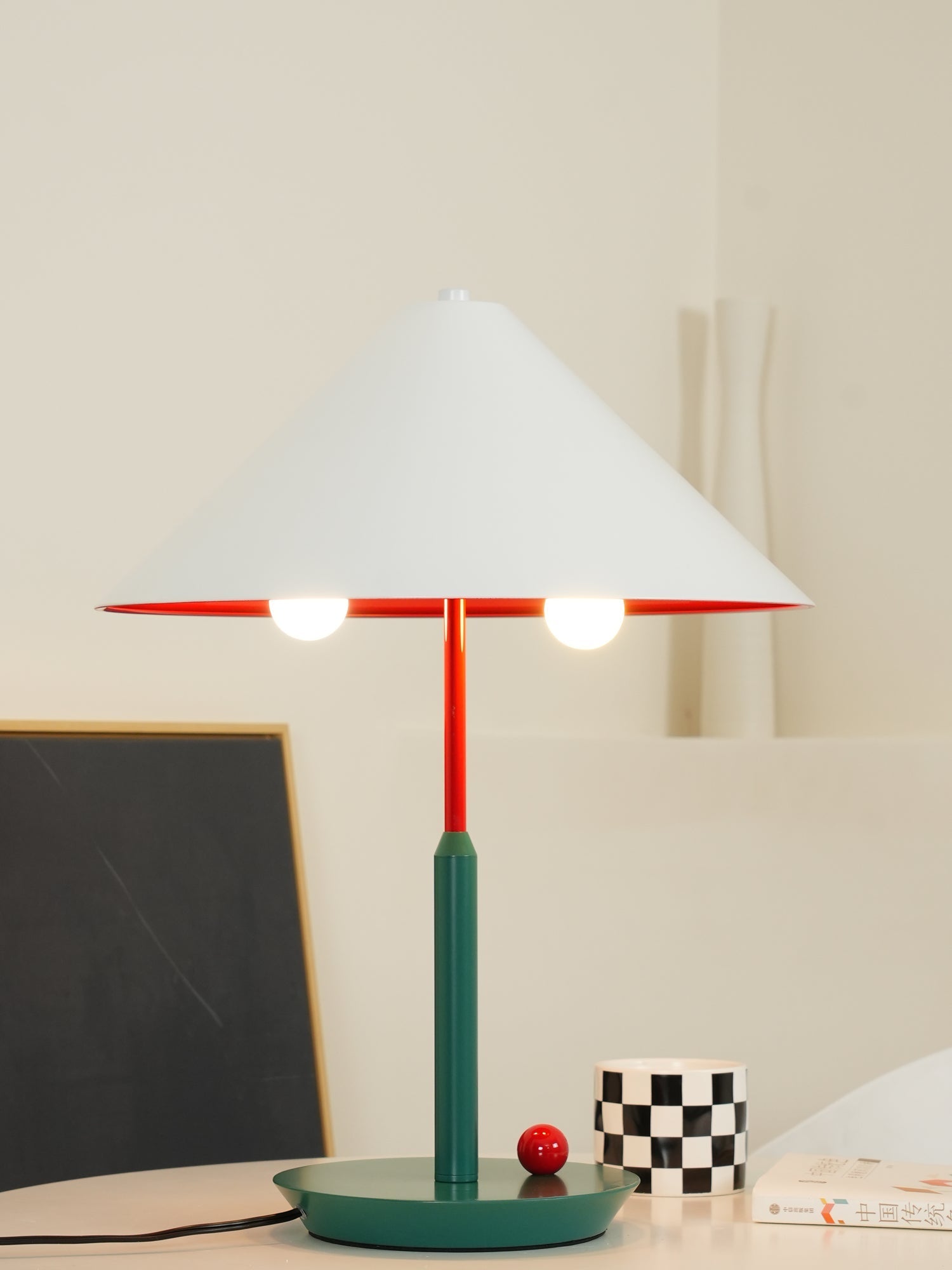 Sirixon Modern Table Lamp-Neutral Decor