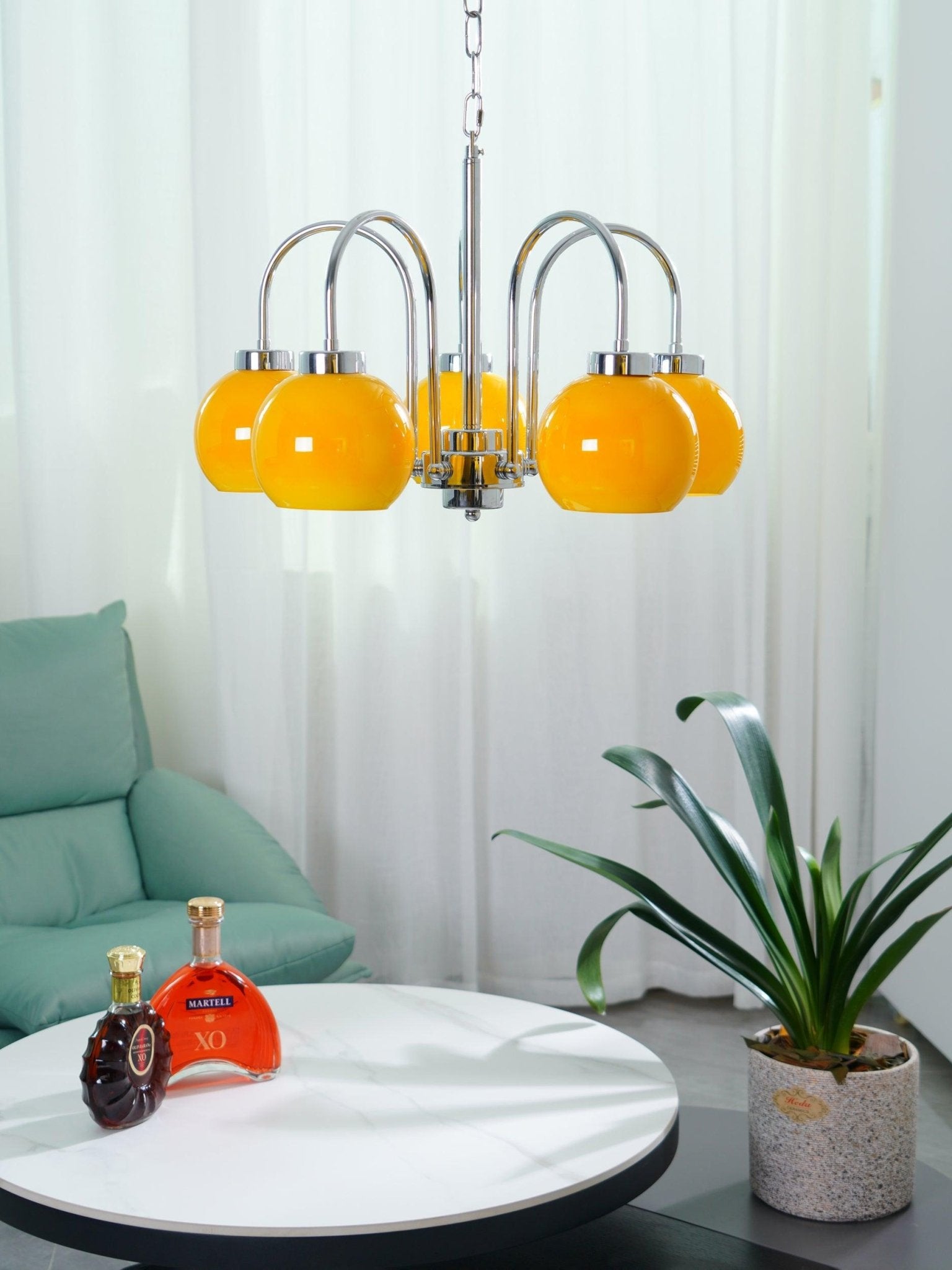 Lustra Chandelier Yellow Glass Globes-Neutral Decor