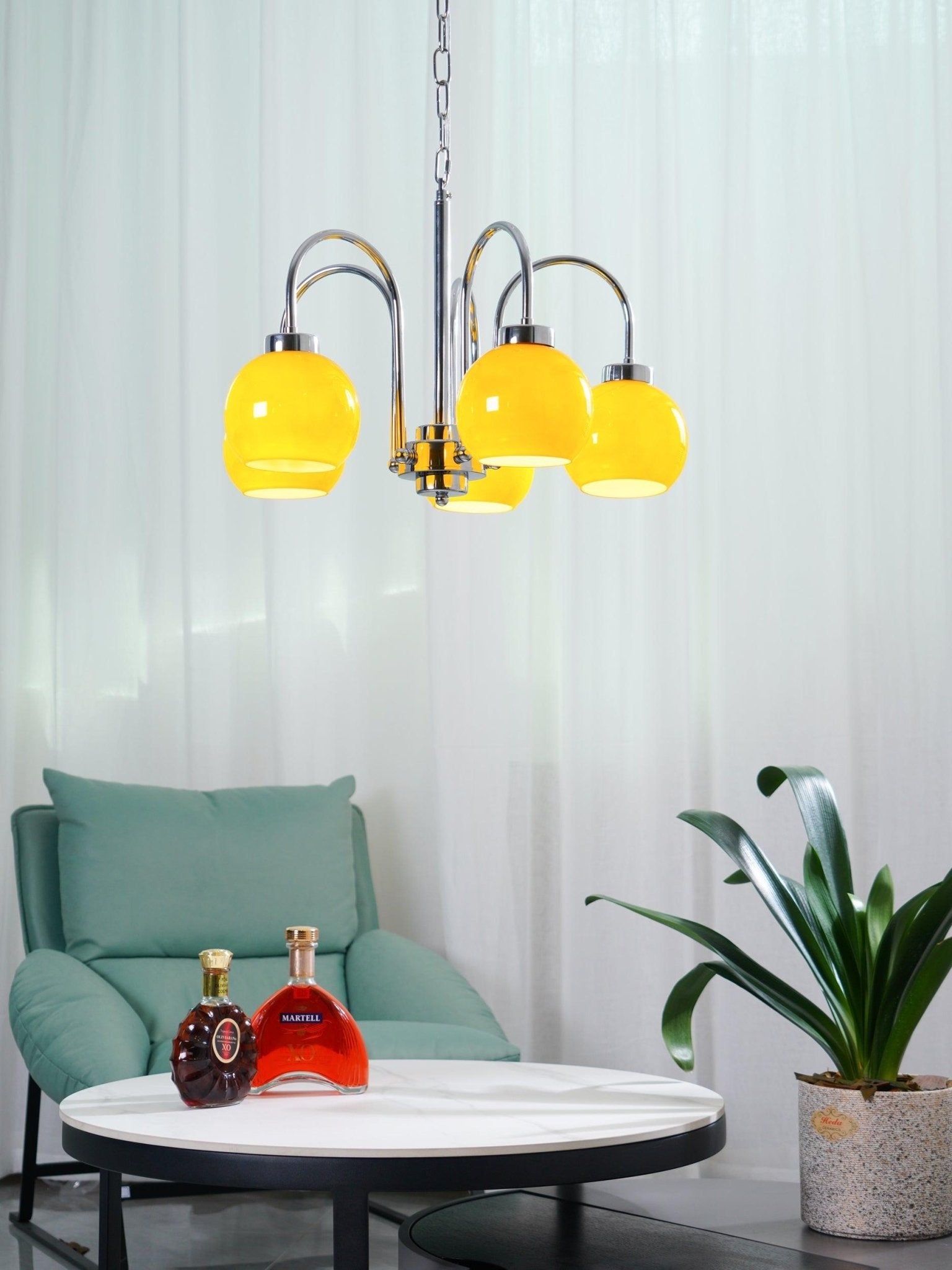 Lustra Chandelier Yellow Glass Globes-Neutral Decor