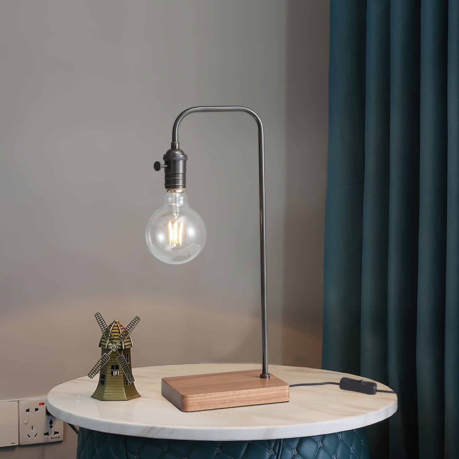 Edy Table Lamp