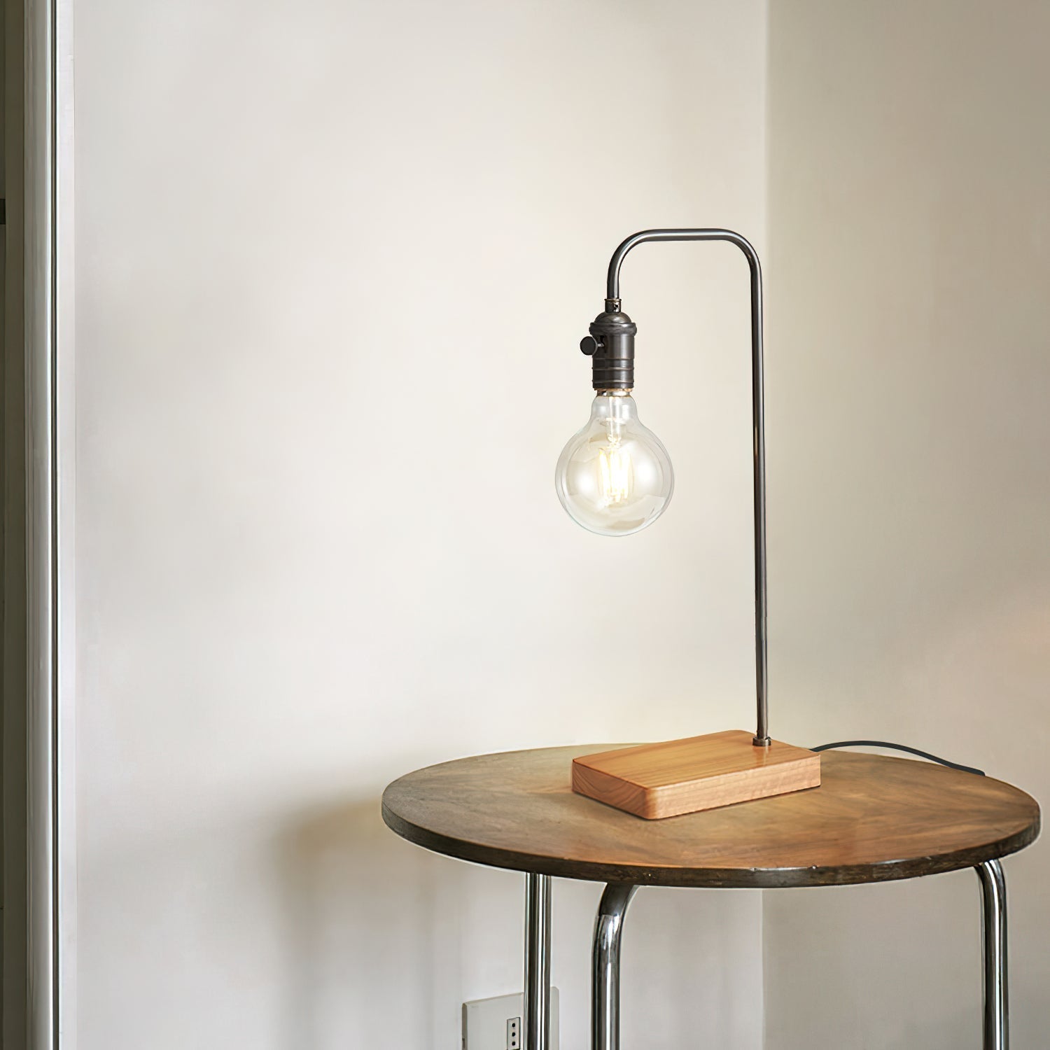 Edy Table Lamp