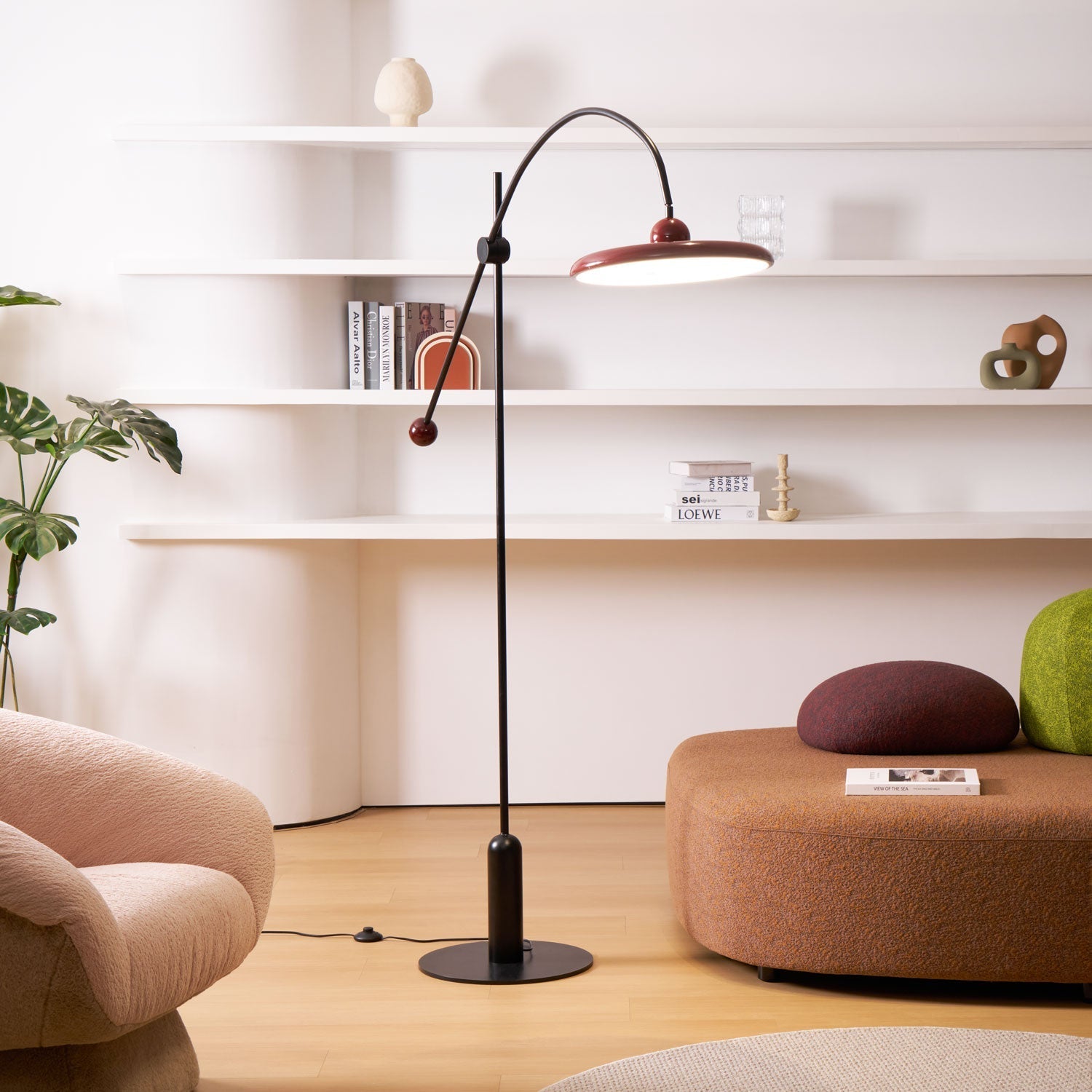 Arc Modern Floor Lamp-Neutral Decor