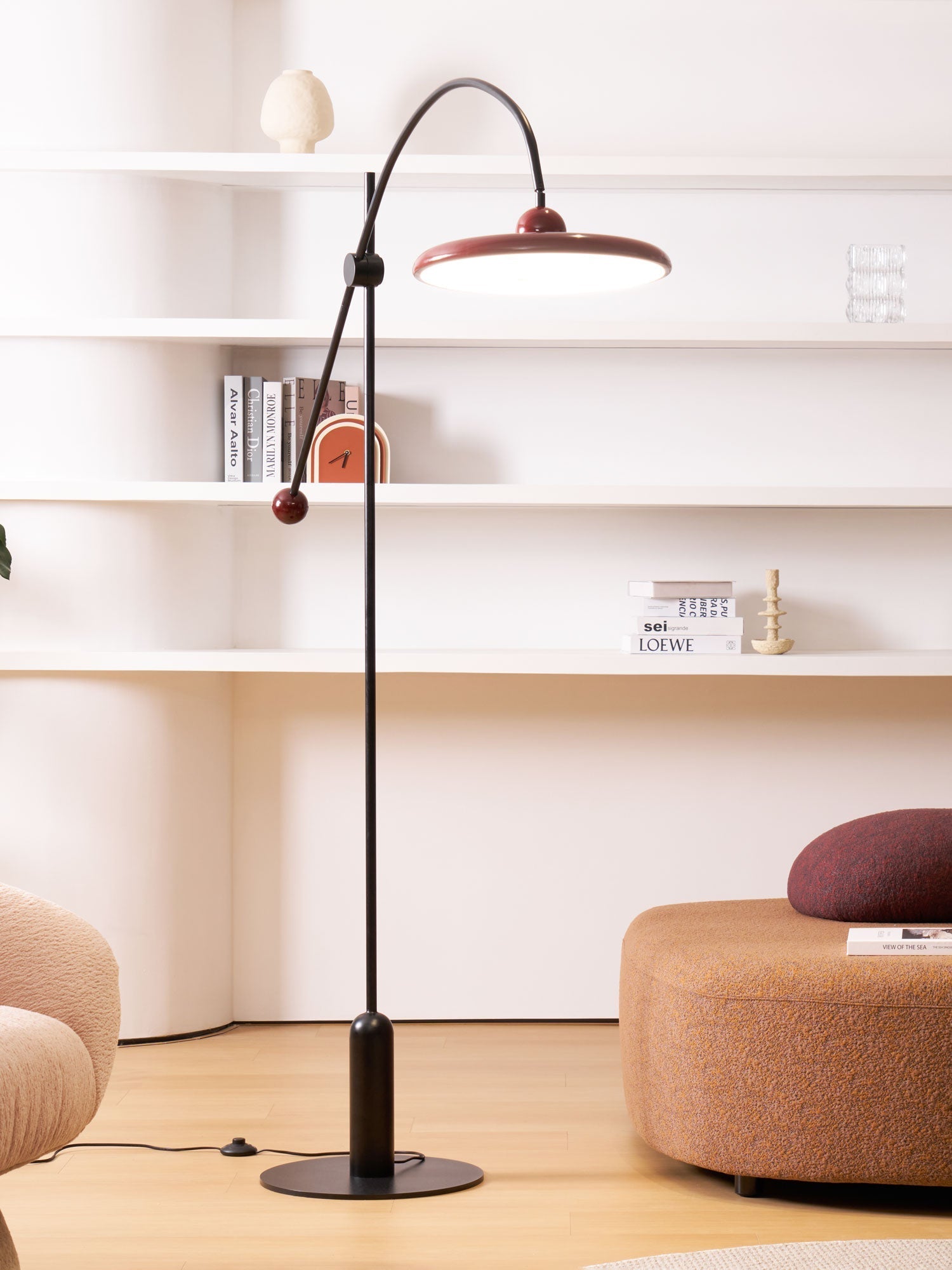 Arc Modern Floor Lamp-Neutral Decor