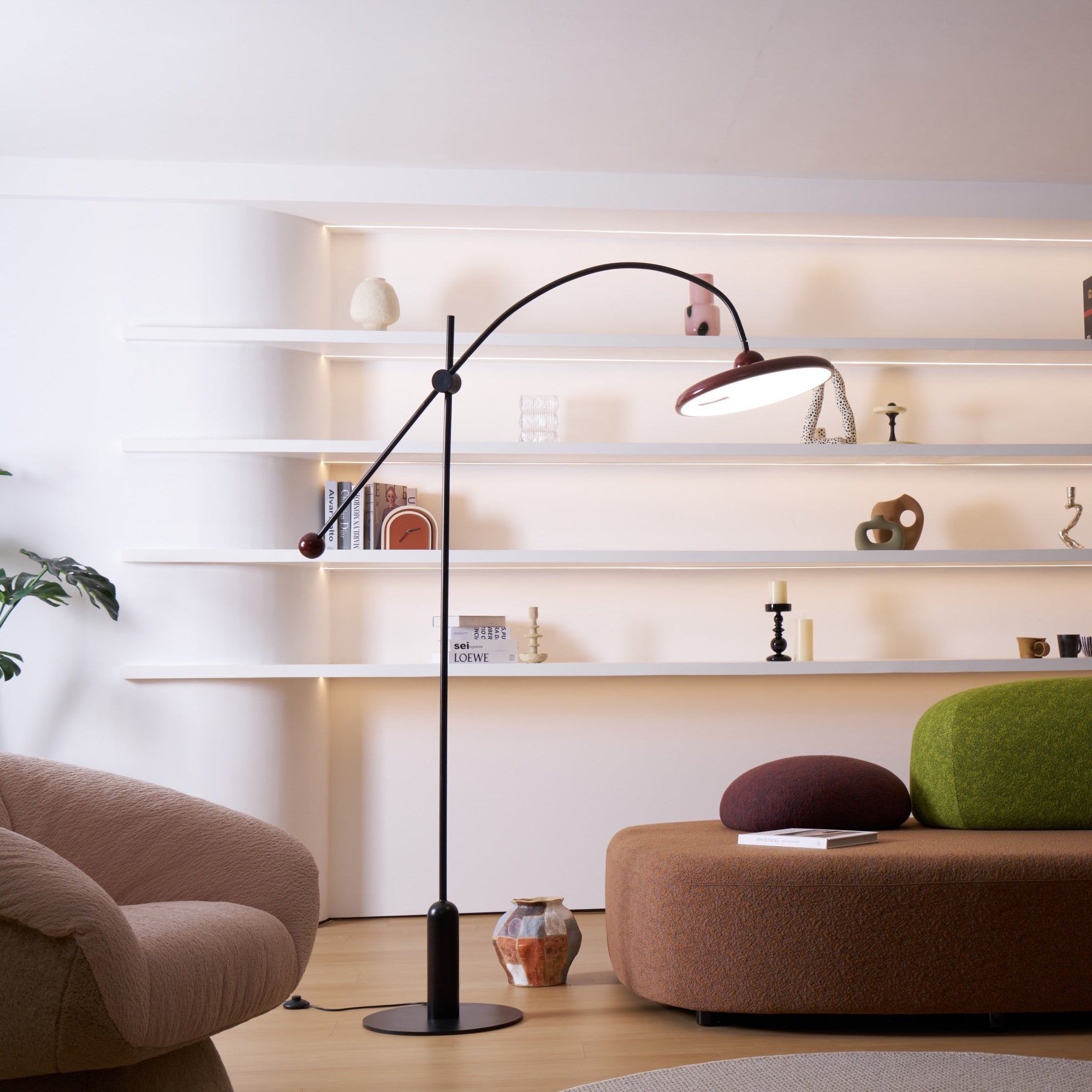 Arc Modern Floor Lamp-Neutral Decor