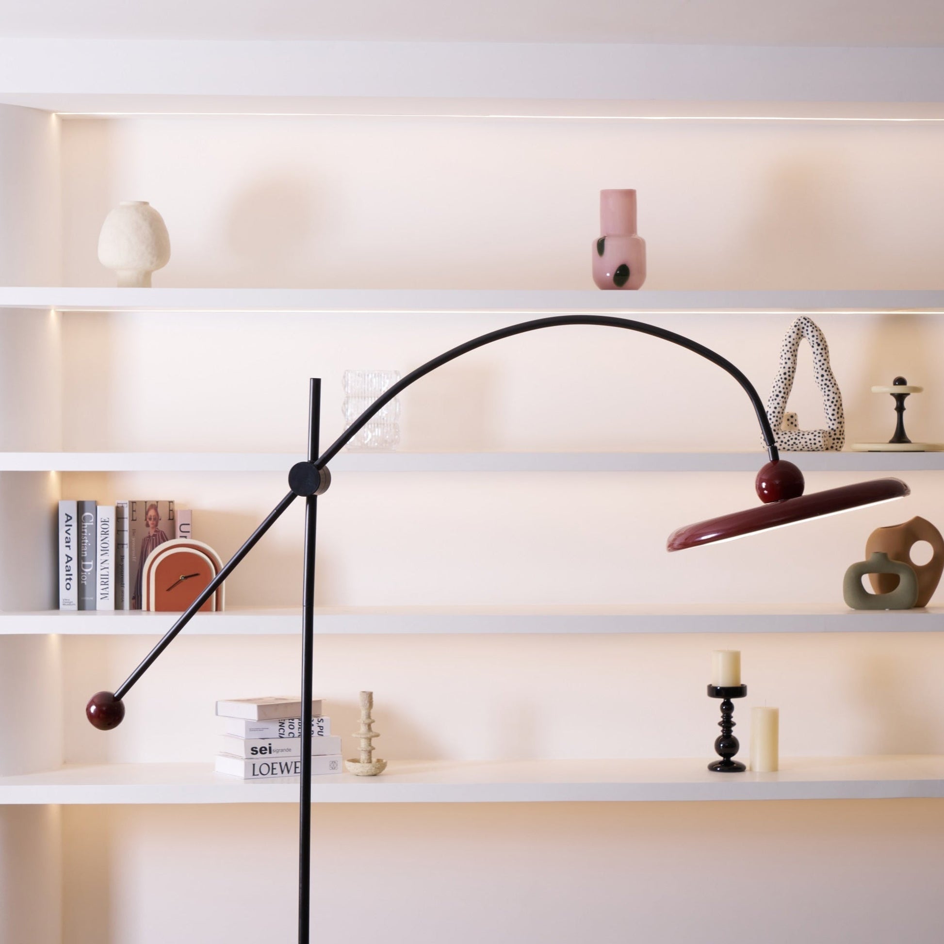 Arc Modern Floor Lamp-Neutral Decor