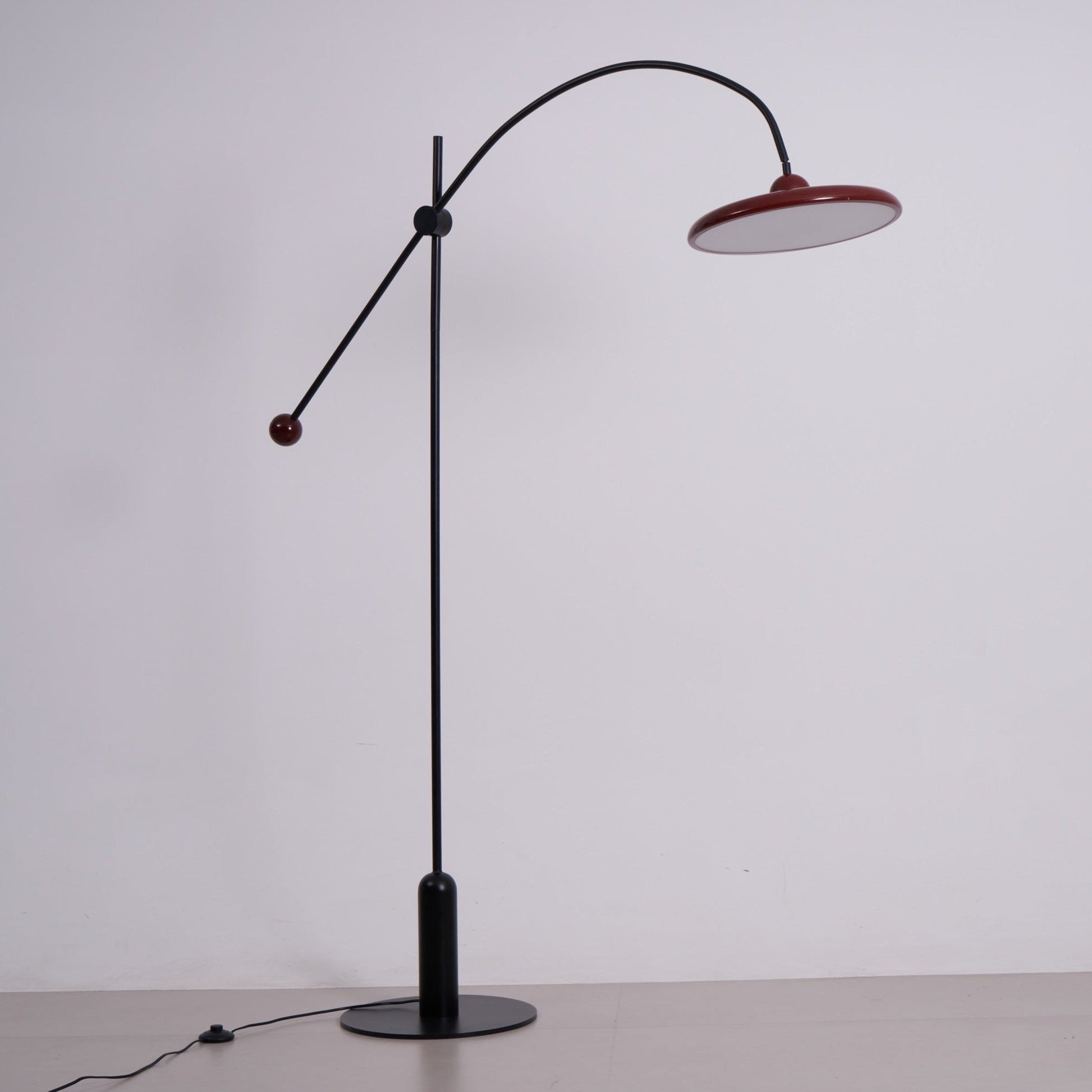 Arc Modern Floor Lamp-Neutral Decor