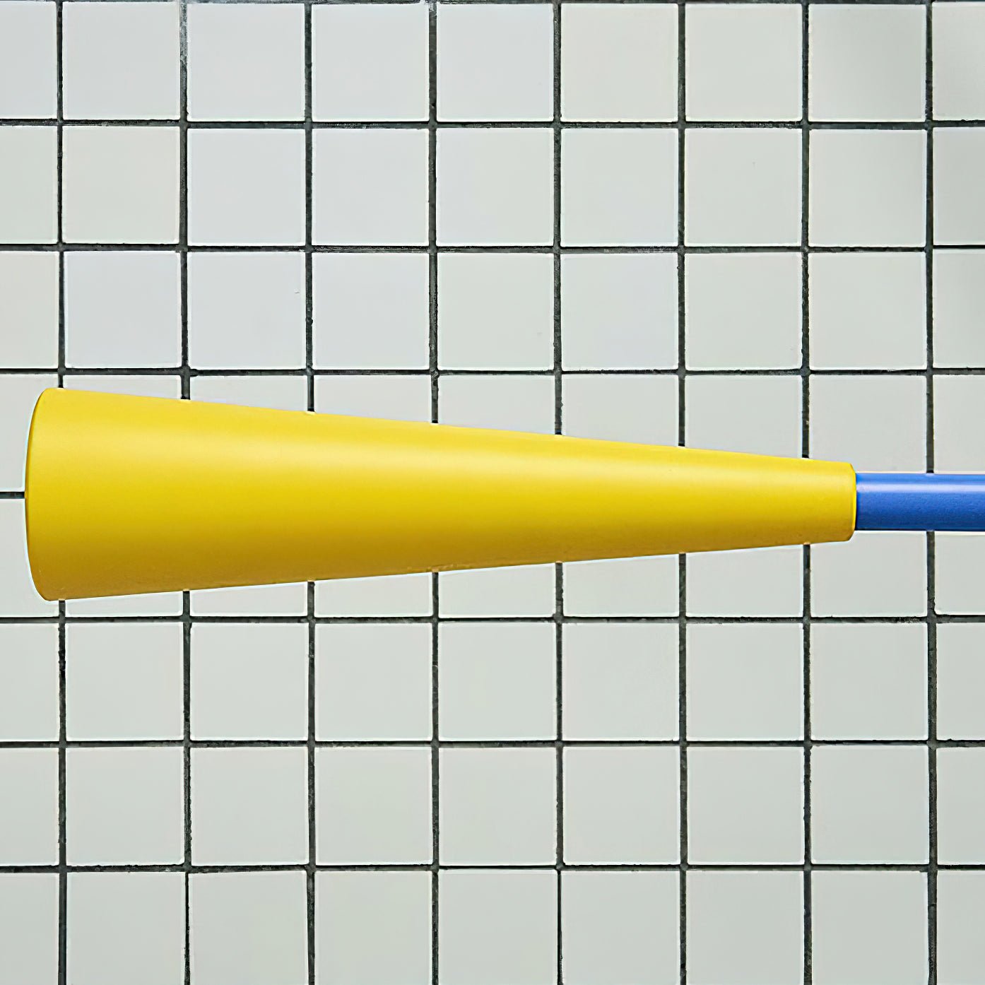 Cid Modern Minimalist Long Arm Wall Lamp-Neutral Decor