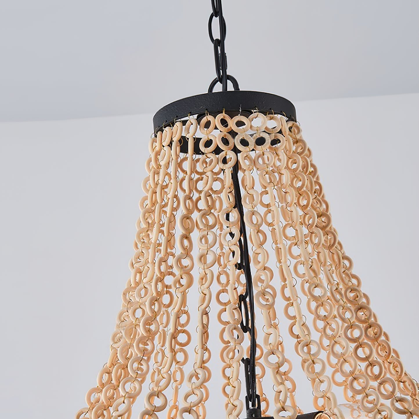 Vevyniel Chandelier