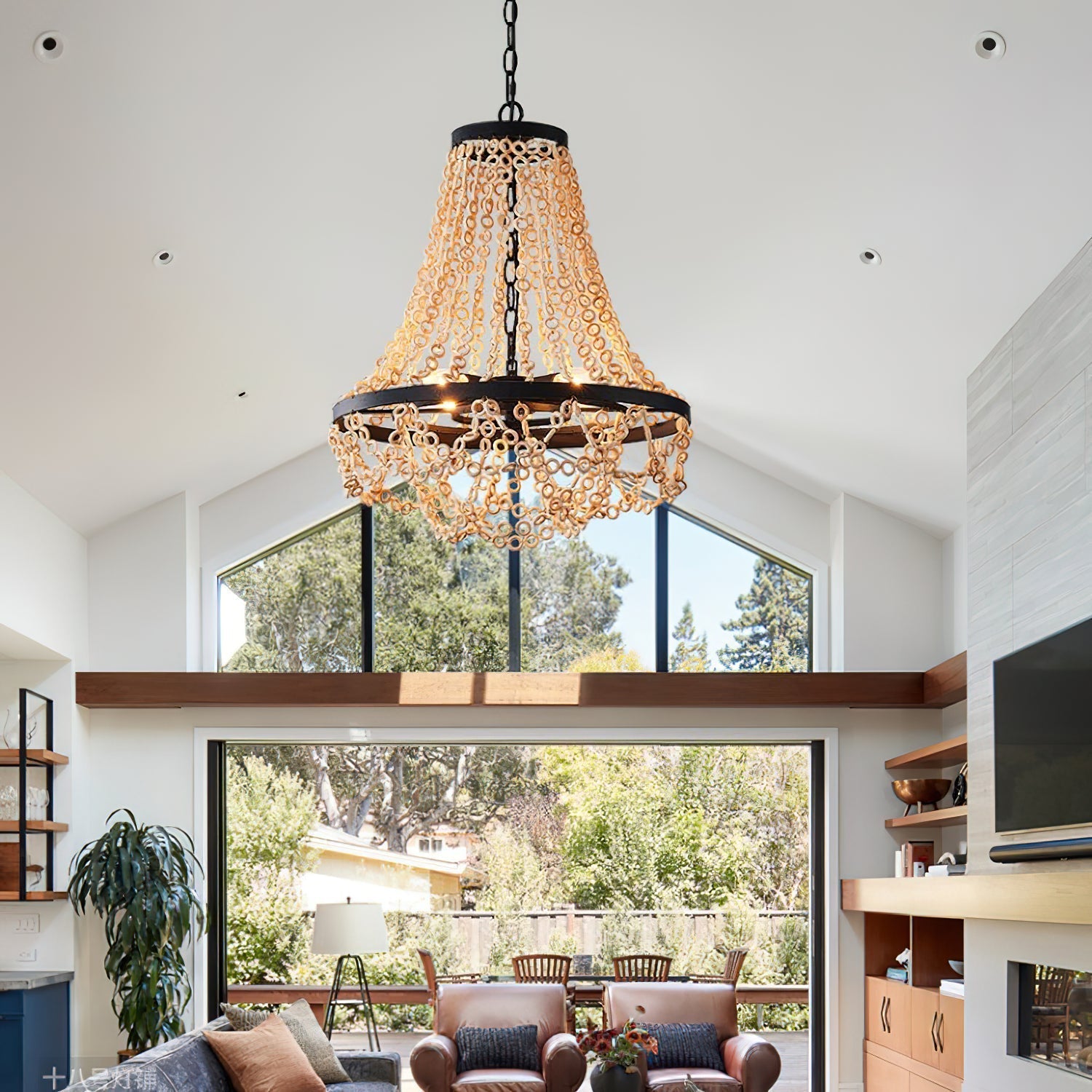 Vevyniel Chandelier