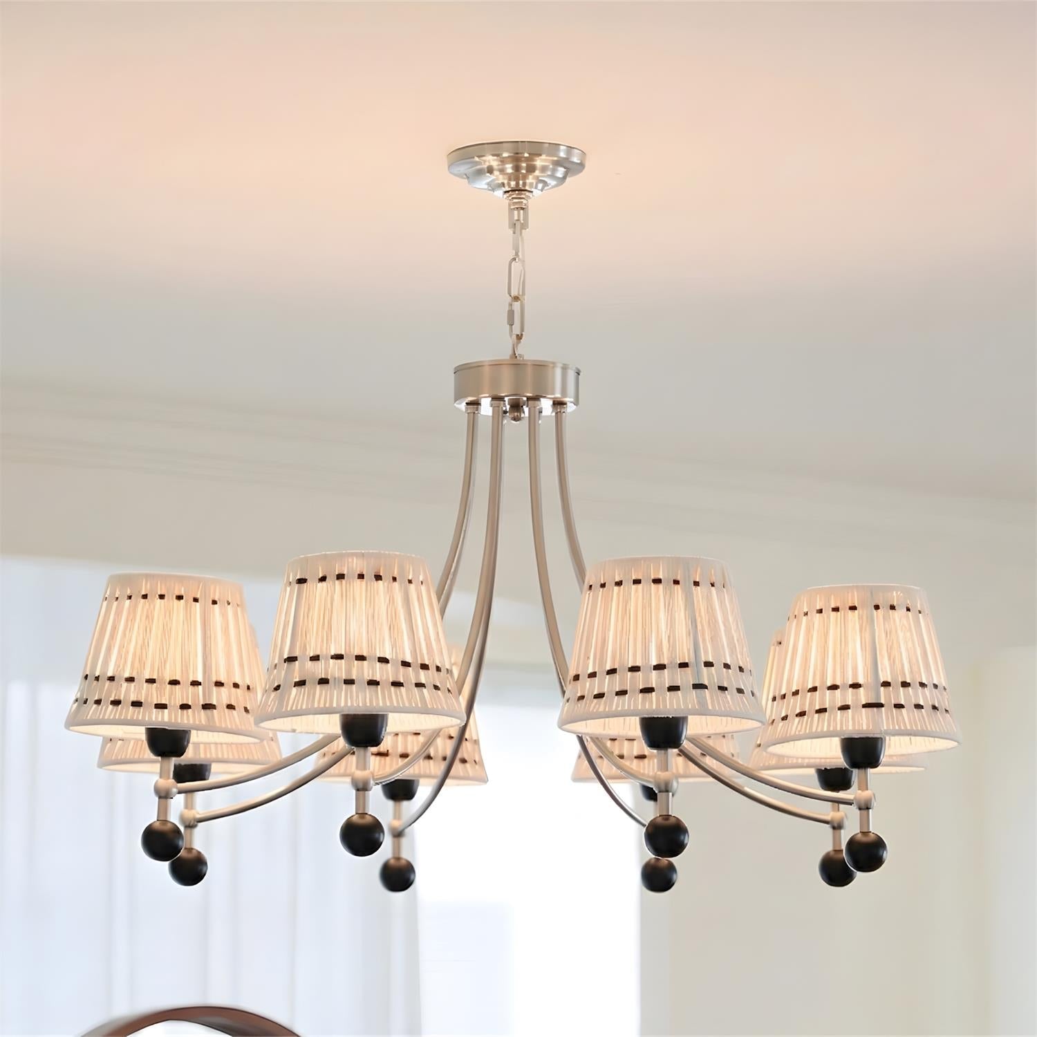 Vivienne Chandelier