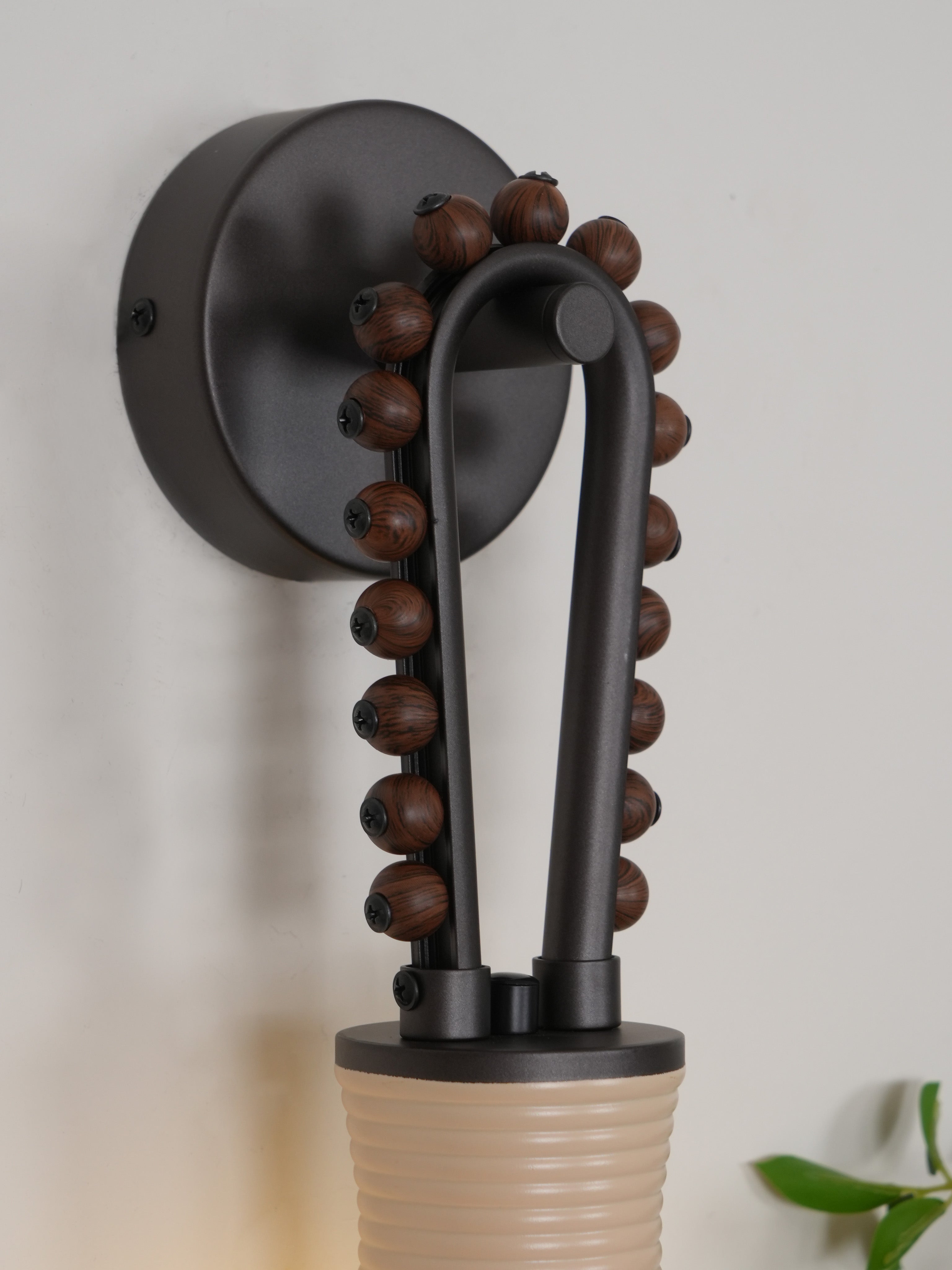 Sytala Wall Lamp