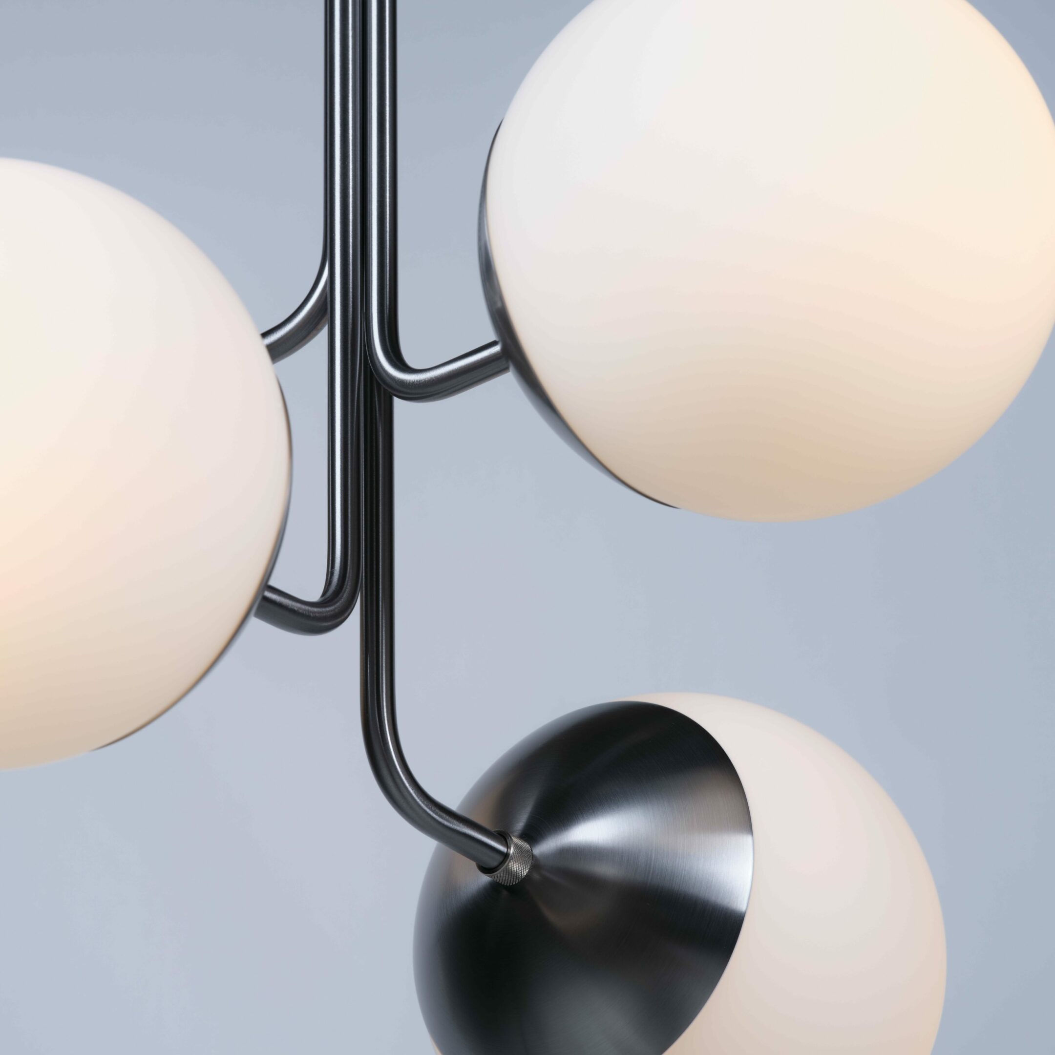 Uzorus Chandelier