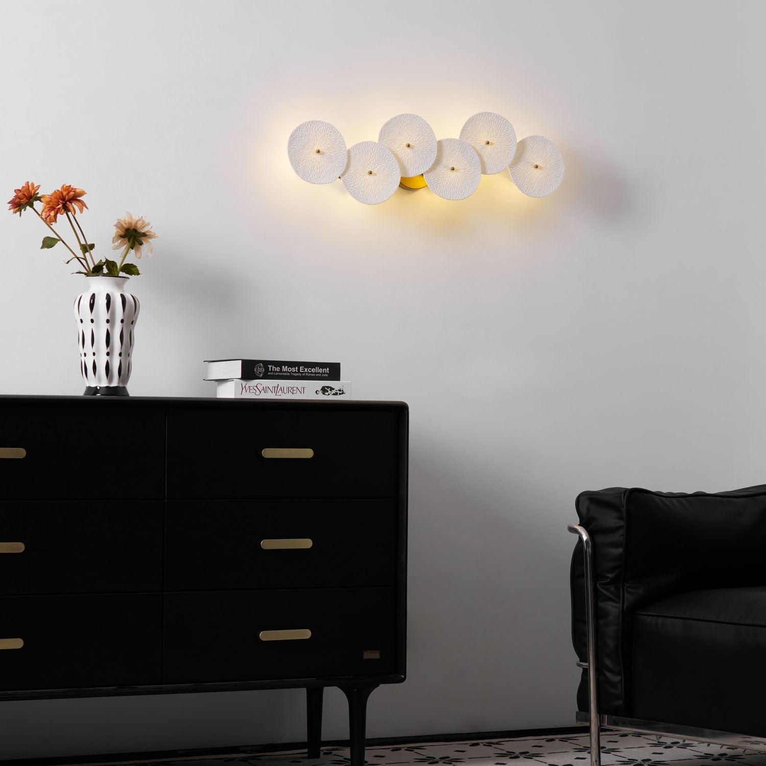 Jesse Elegance Nordic Art Petal Wall Lamp-Neutral Decor