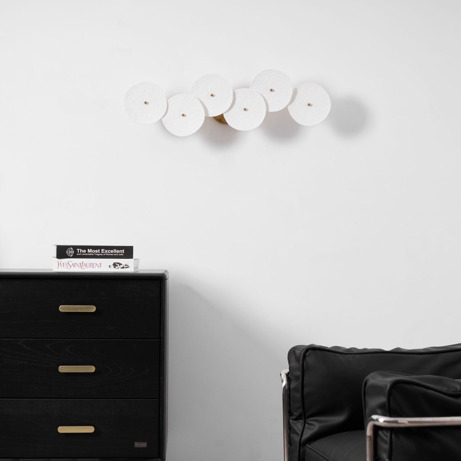 Jesse Elegance Nordic Art Petal Wall Lamp-Neutral Decor
