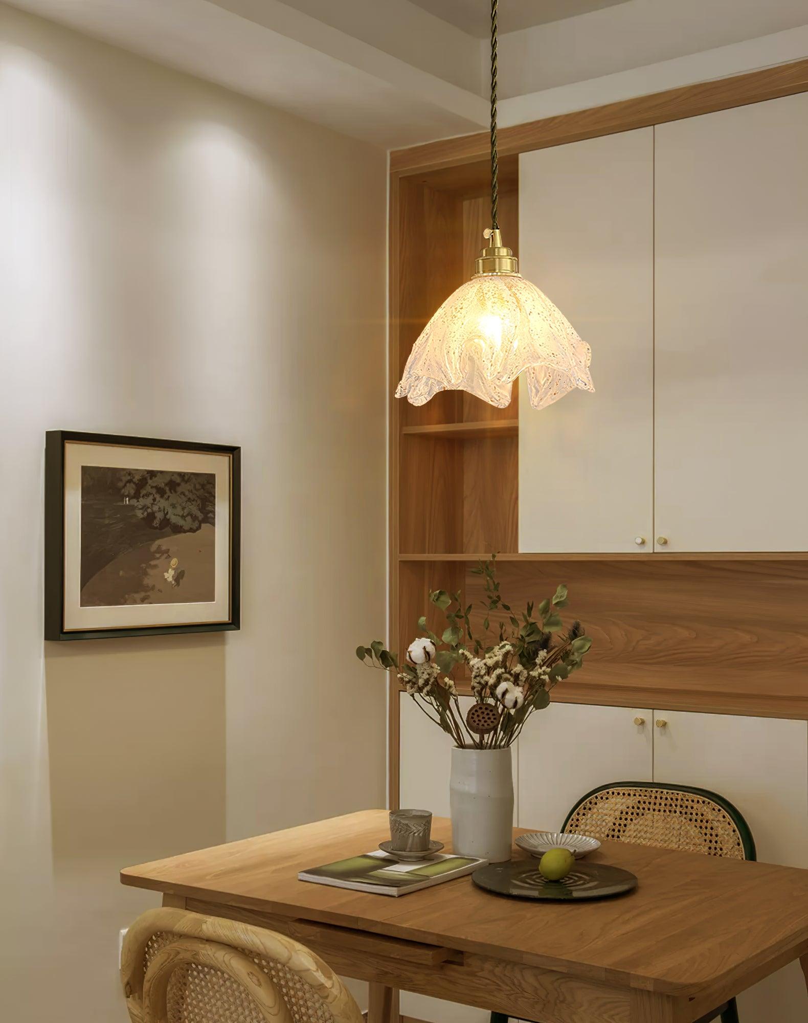 Deveny Pendant Lamp Brass Ruffled Glass Lotus Vintage-Neutral Decor