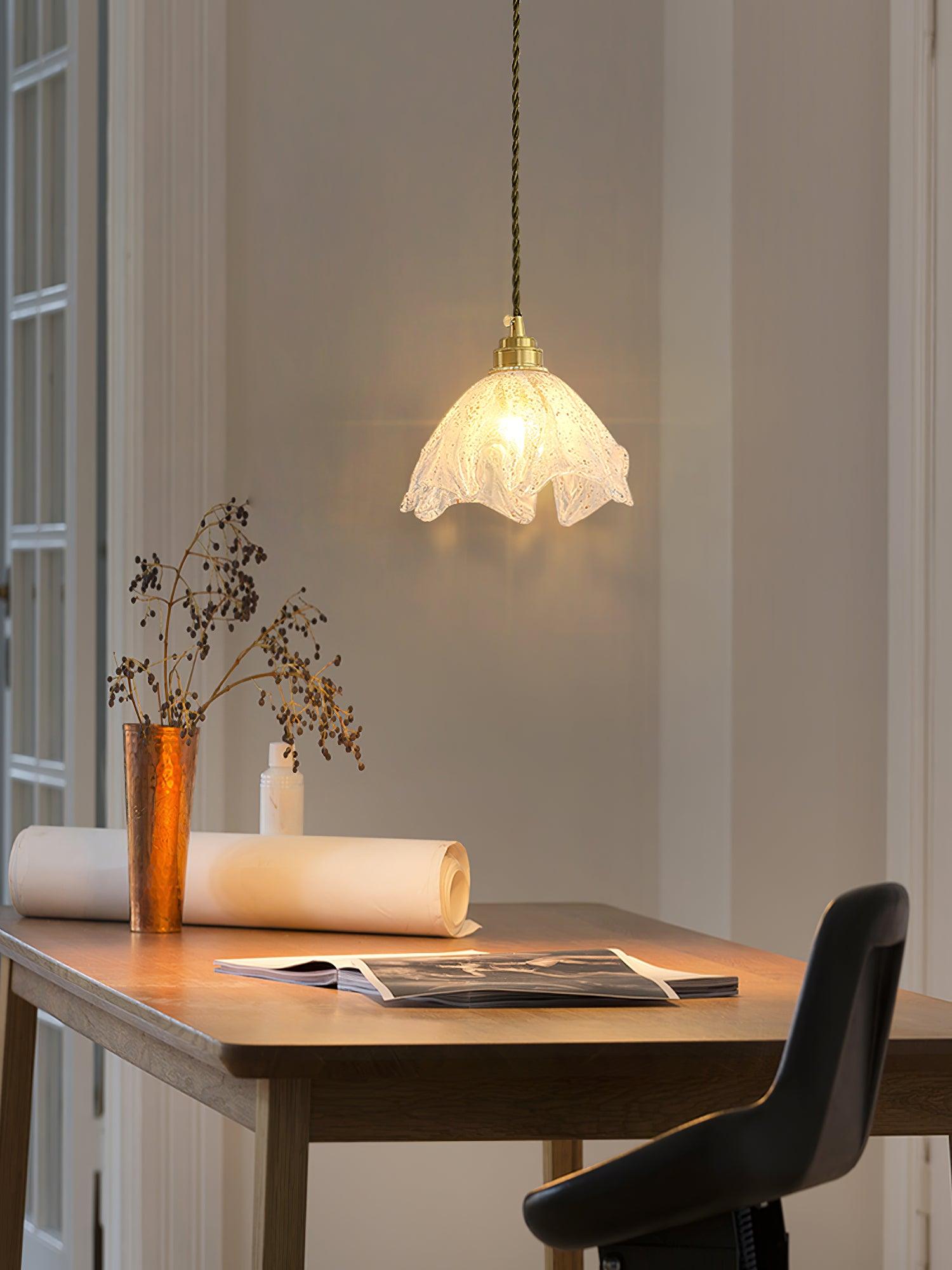 Deveny Pendant Lamp Brass Ruffled Glass Lotus Vintage-Neutral Decor