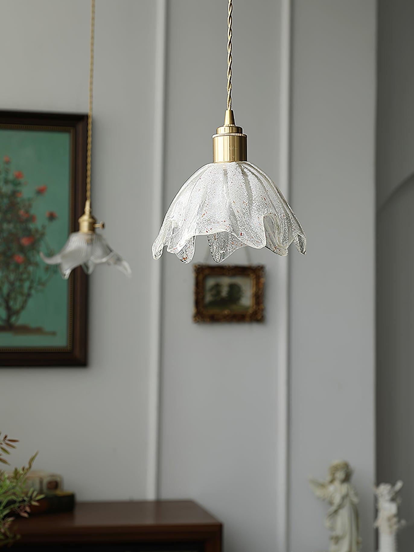 Deveny Pendant Lamp Brass Ruffled Glass Lotus Vintage-Neutral Decor