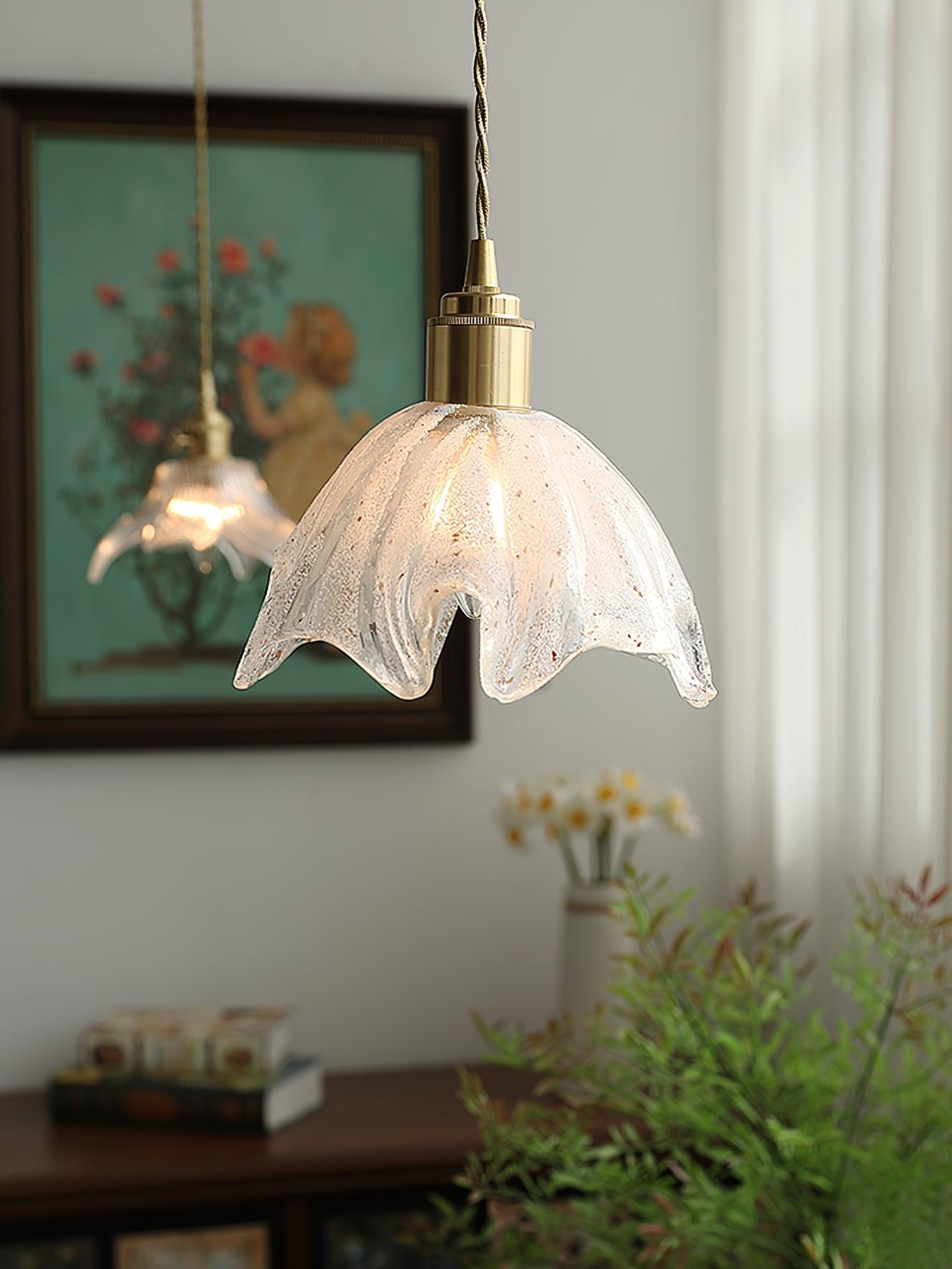 Deveny Pendant Lamp Brass Ruffled Glass Lotus Vintage-Neutral Decor