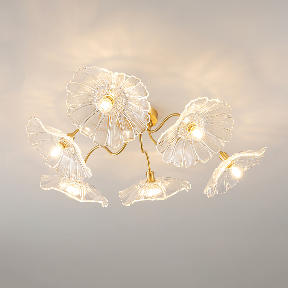 Solara Ceiling Lamp Leaf Glass with Brass Elegant-Neutral Decor