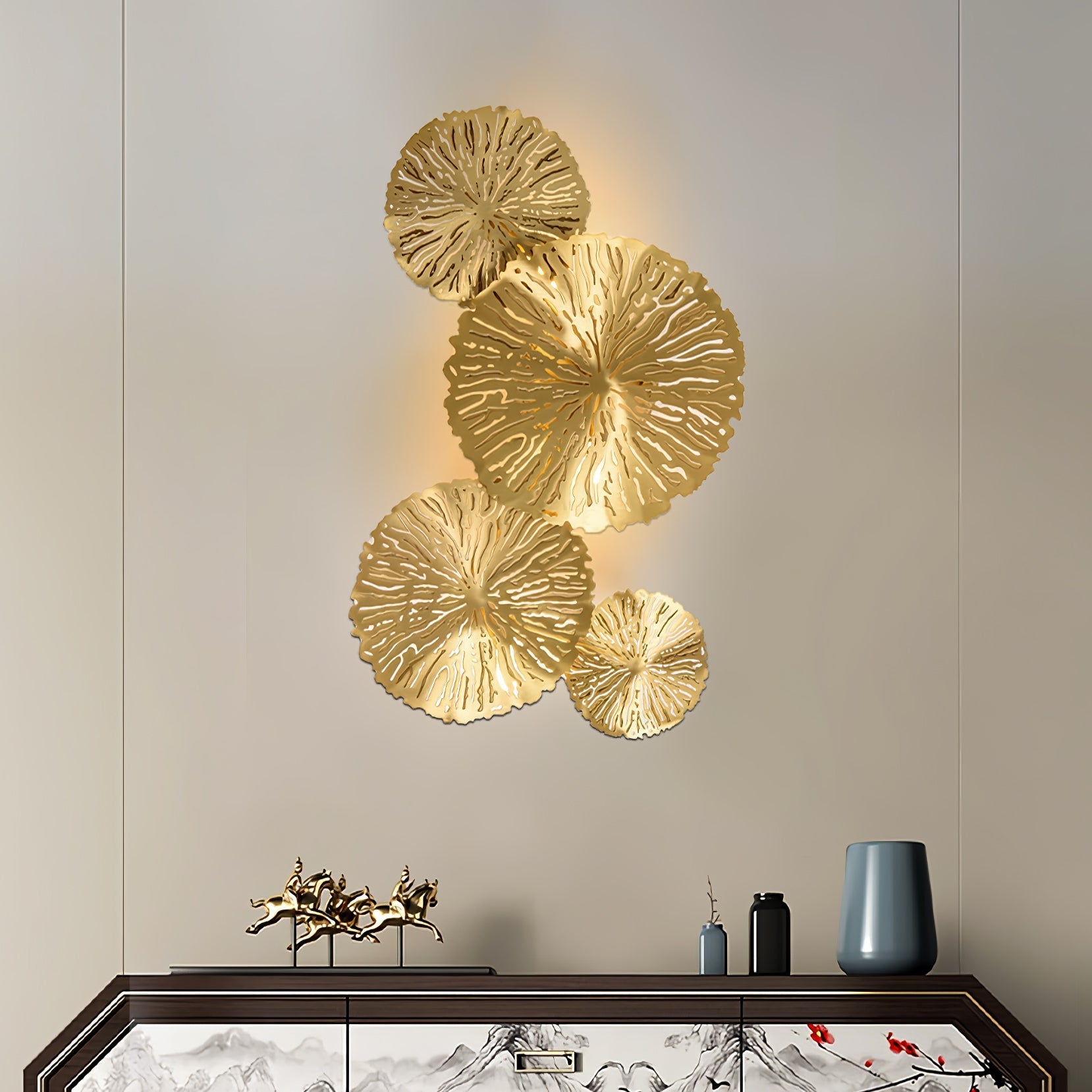 Rylso Wall Lamp Lotus Leaf Brass-Neutral Decor