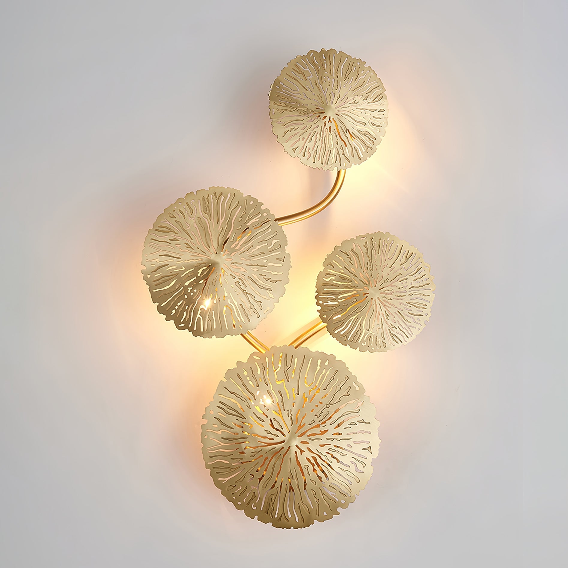 Rylso Wall Lamp Lotus Leaf Brass-Neutral Decor