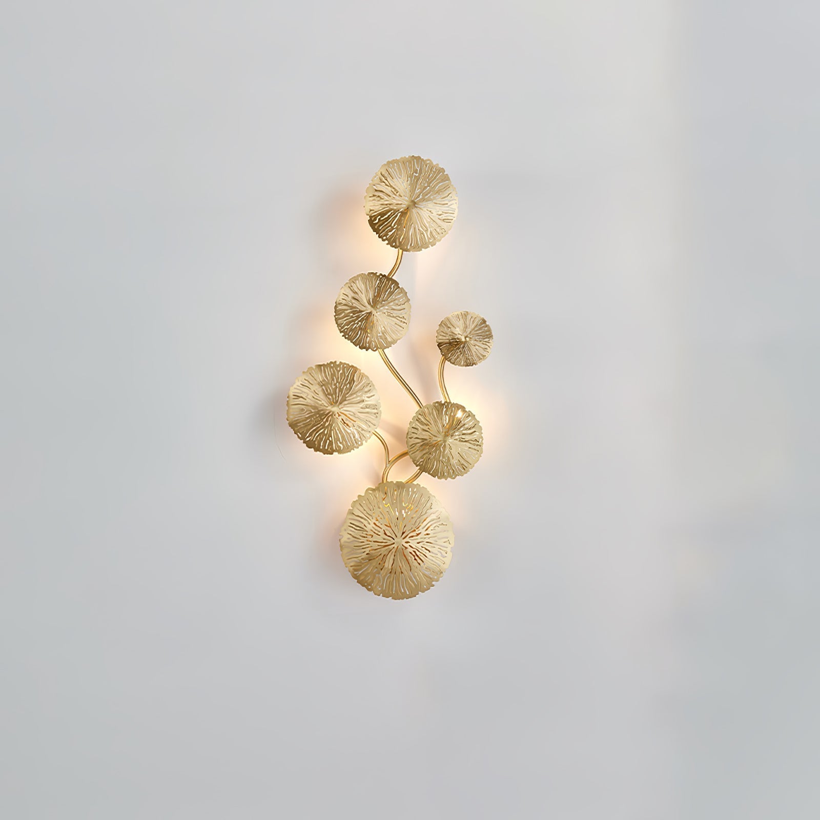 Rylso Wall Lamp Lotus Leaf Brass-Neutral Decor