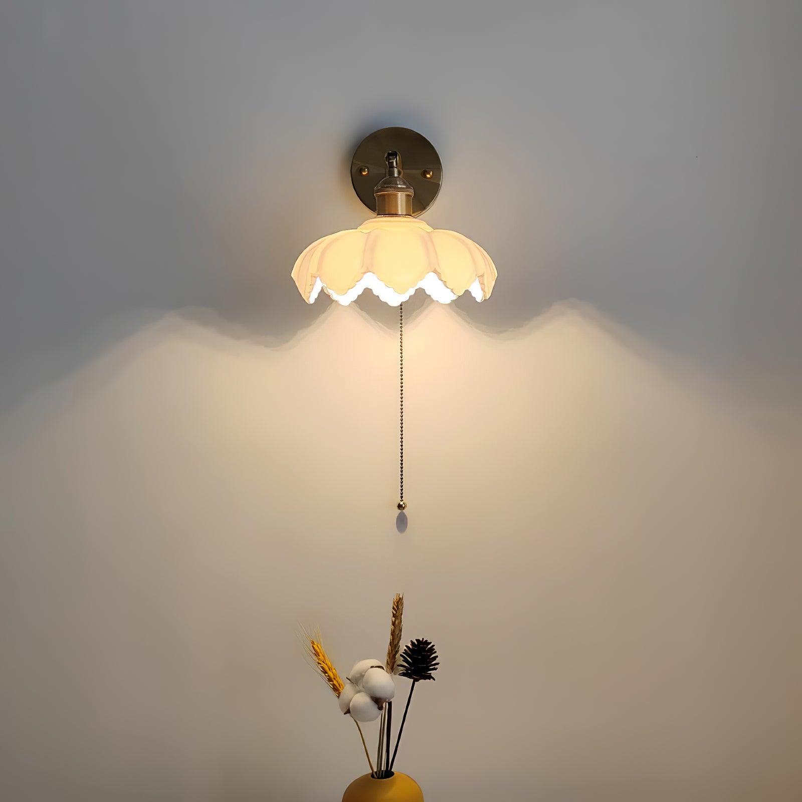 Lotus Nordic Art Rotatable Glass Wall Lamp-Neutral Decor