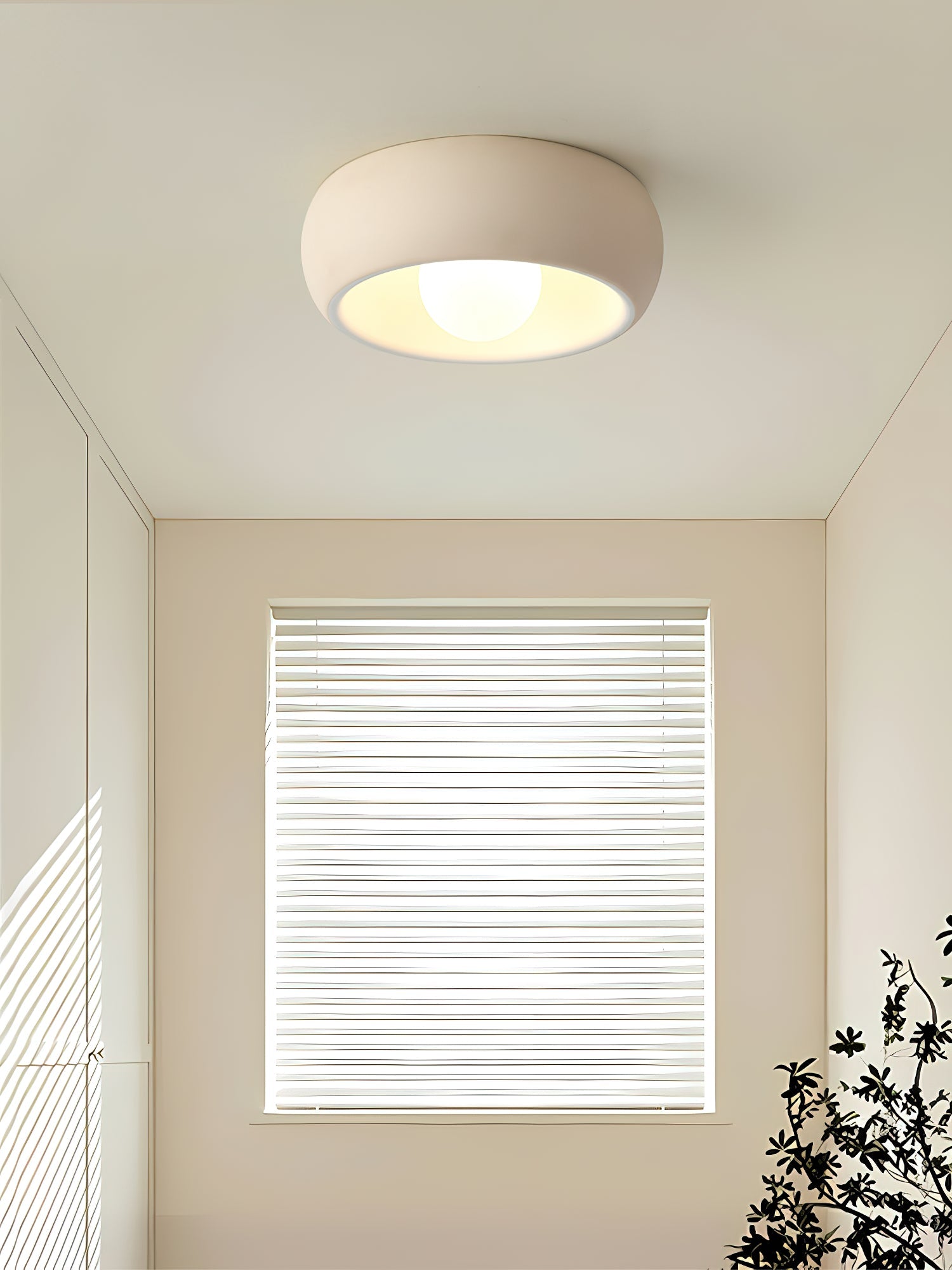Talemu Modern Minimalist Round Glass Ceiling Light-Neutral Decor