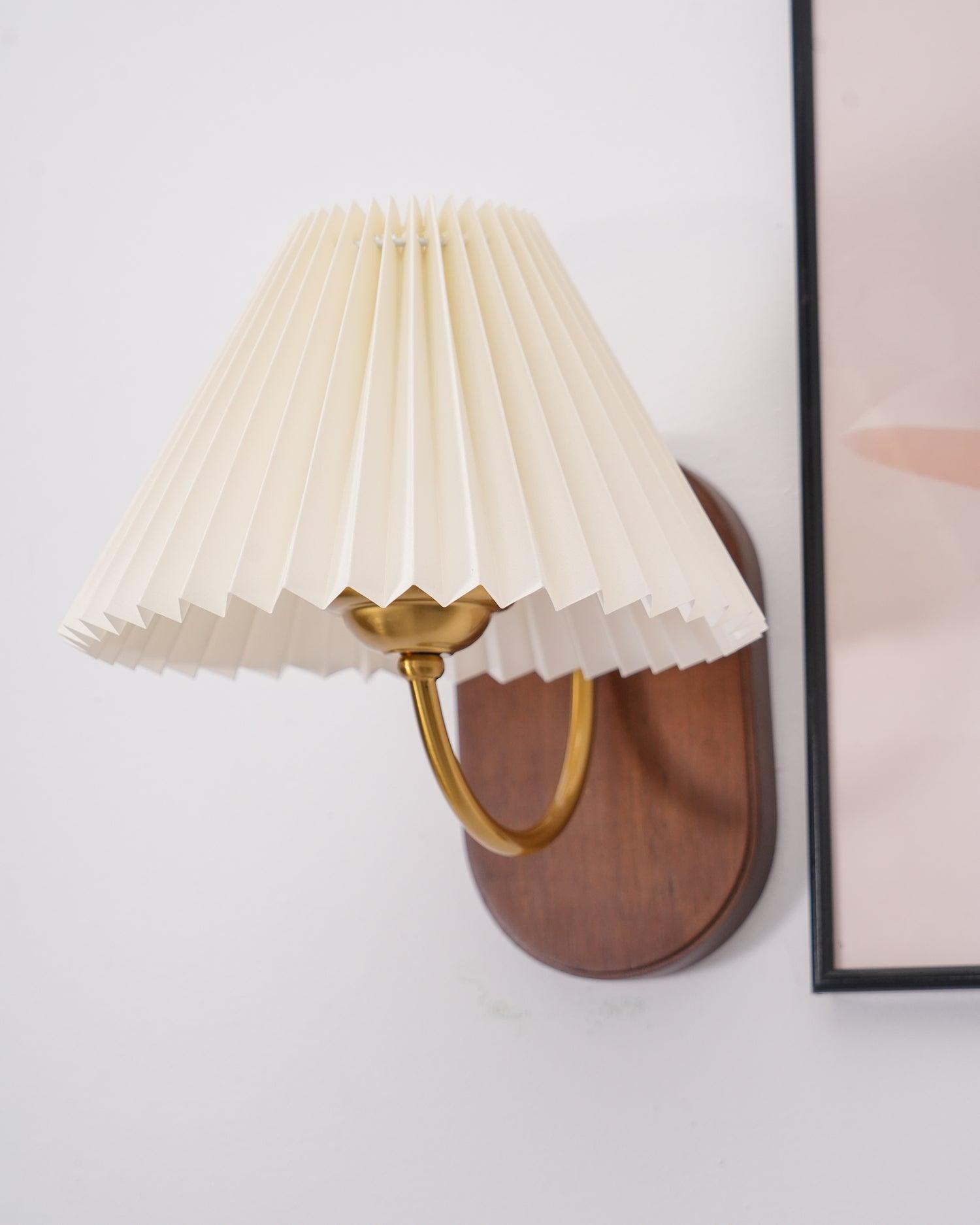 Solenne Vintage Pleated Shade Wall Lamp