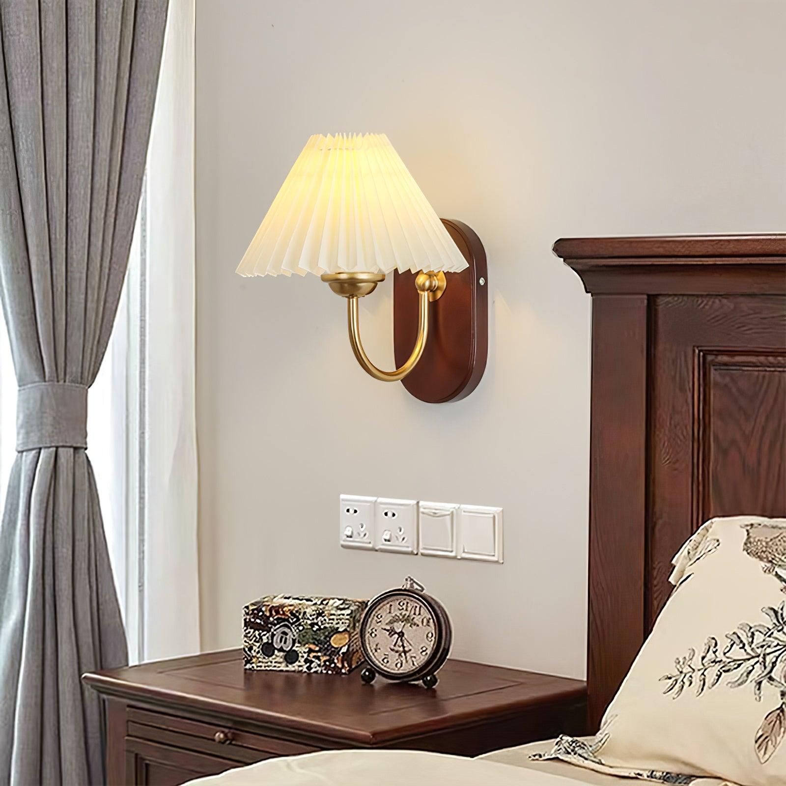 Solenne Vintage Pleated Shade Wall Lamp