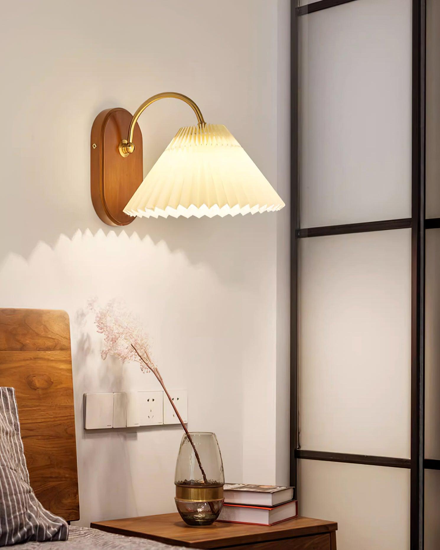 Solenne Vintage Pleated Shade Wall Lamp