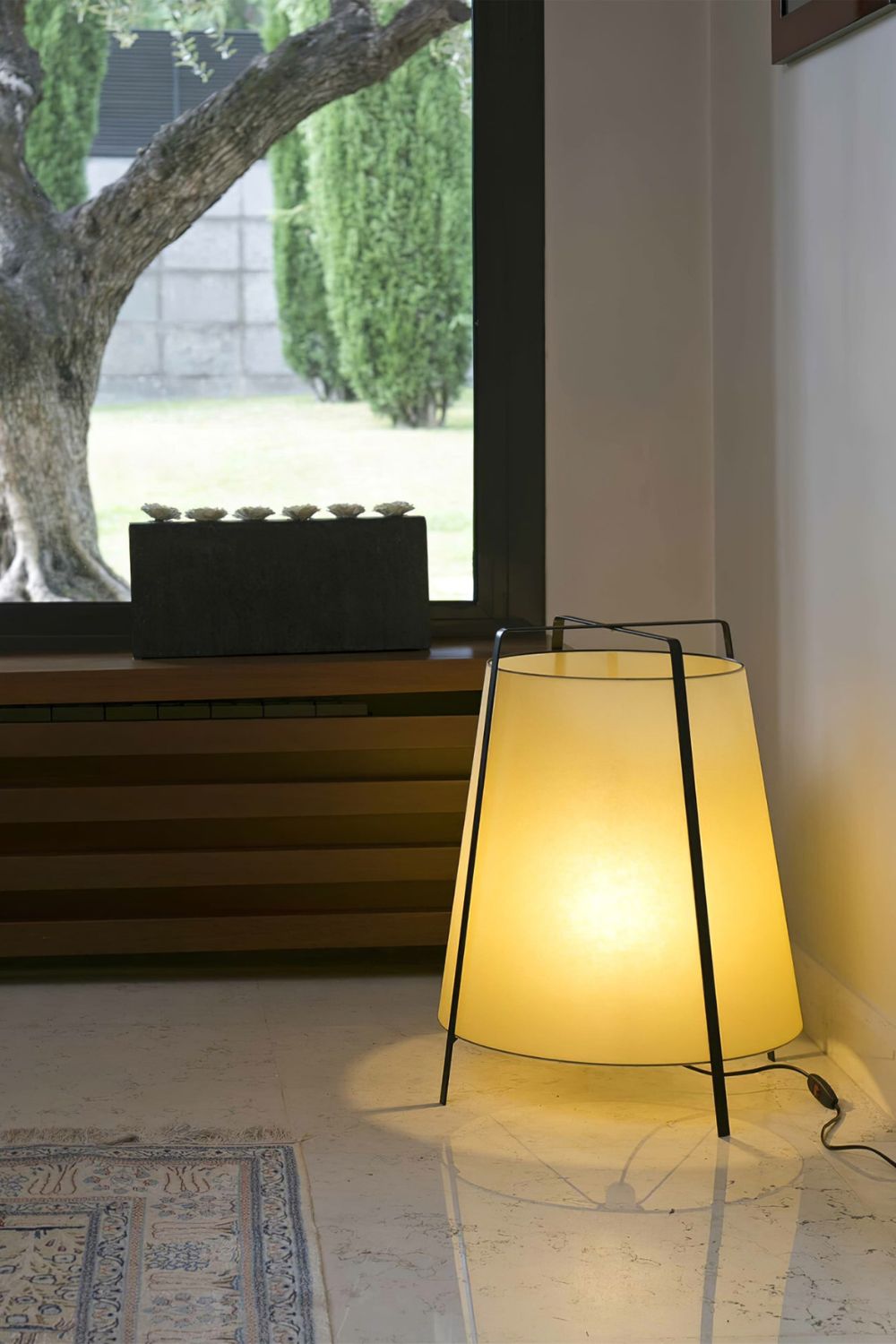 Zild Fabric Scandinavian Table Lamp-Neutral Decor