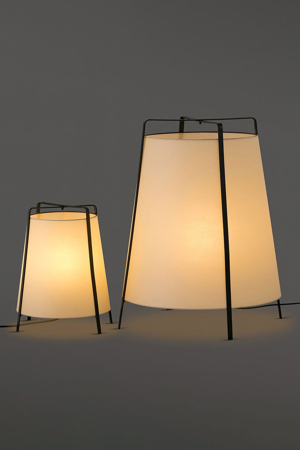 Zild Fabric Scandinavian Table Lamp-Neutral Decor