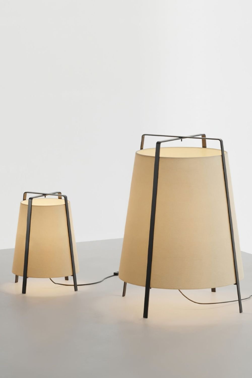 Zild Fabric Scandinavian Table Lamp-Neutral Decor