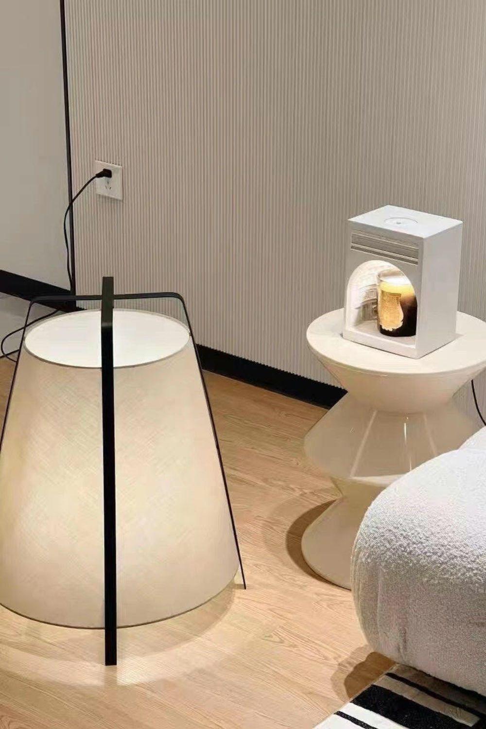 Zild Fabric Scandinavian Table Lamp-Neutral Decor