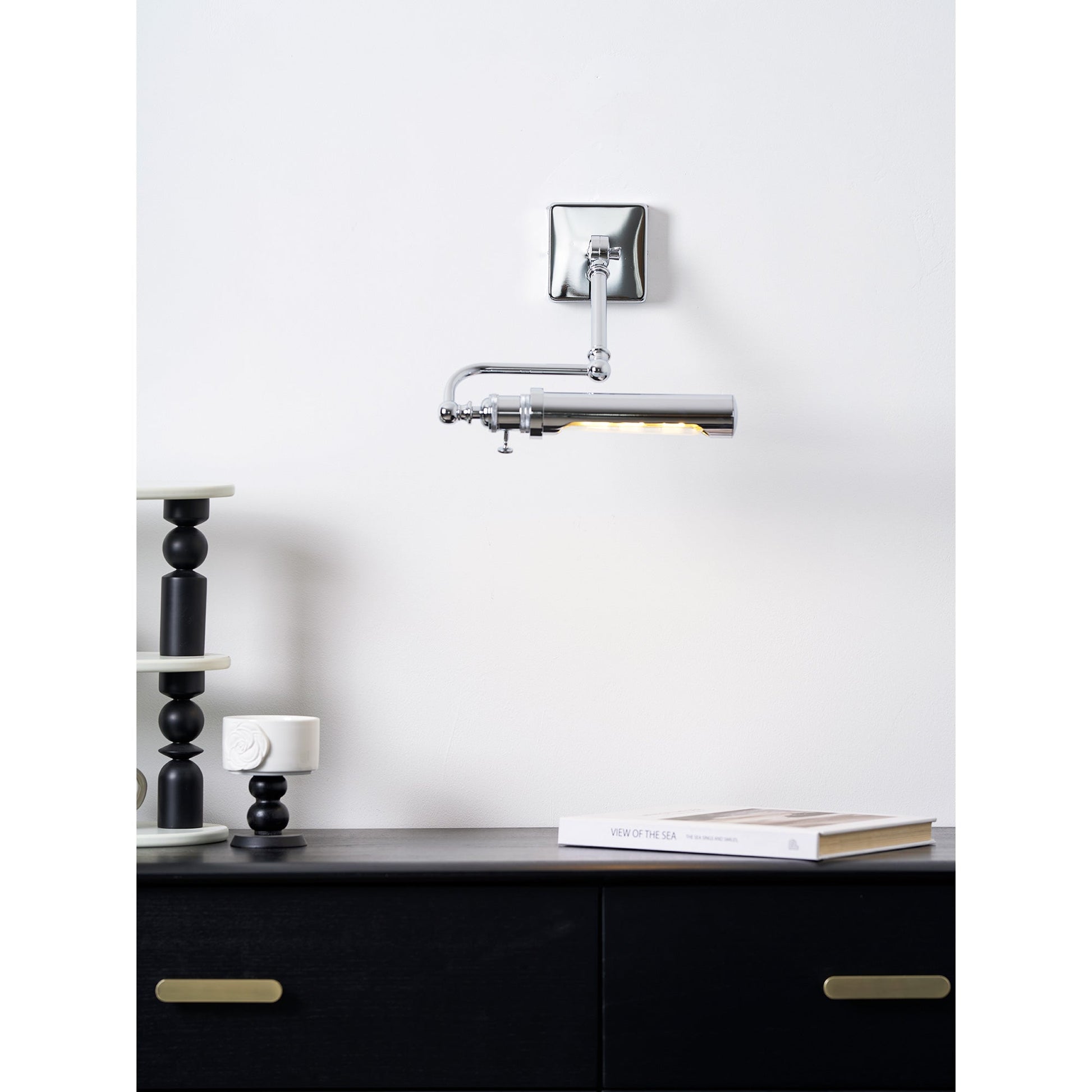 Back panel of the Luca Wall Lamp for mounting.