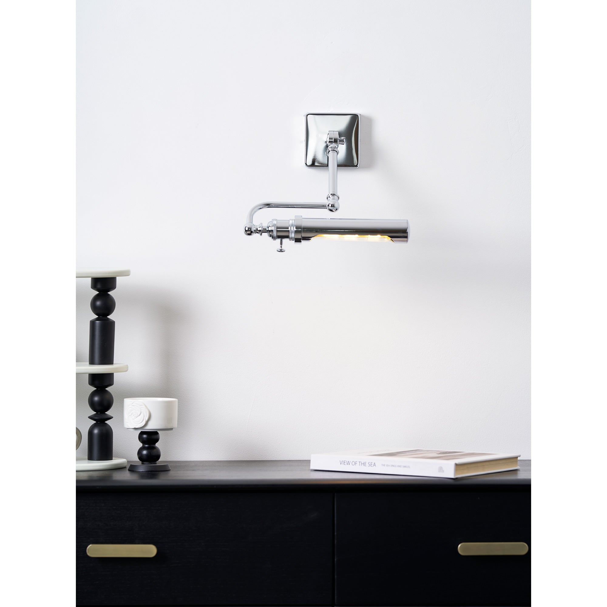 Back panel of the Luca Wall Lamp for mounting.