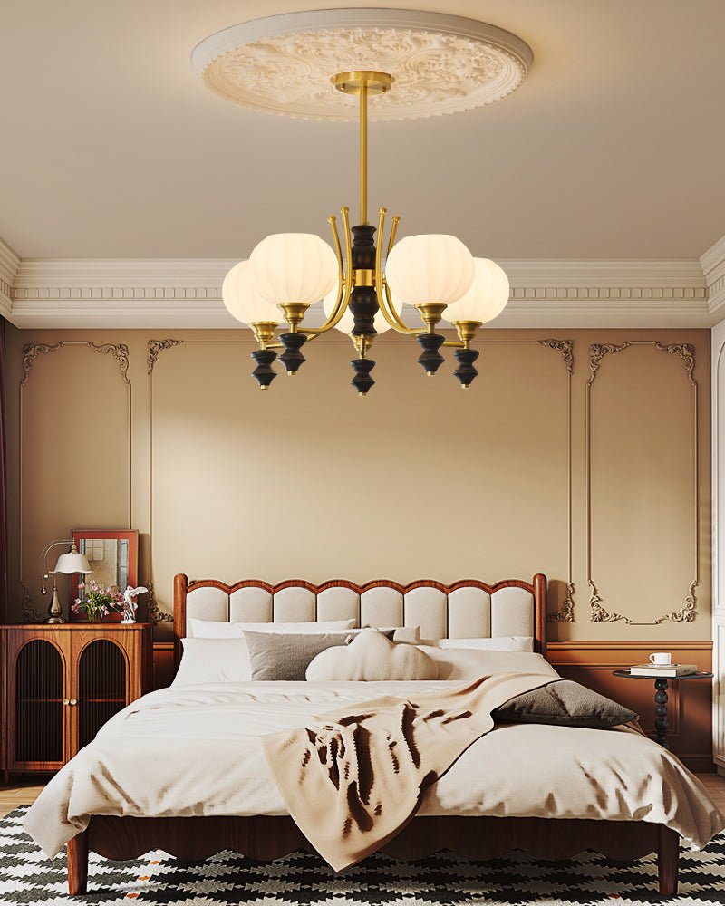 Zavenen Traditional Elegance Vintage Brass Wood Chandelier-Neutral Decor
