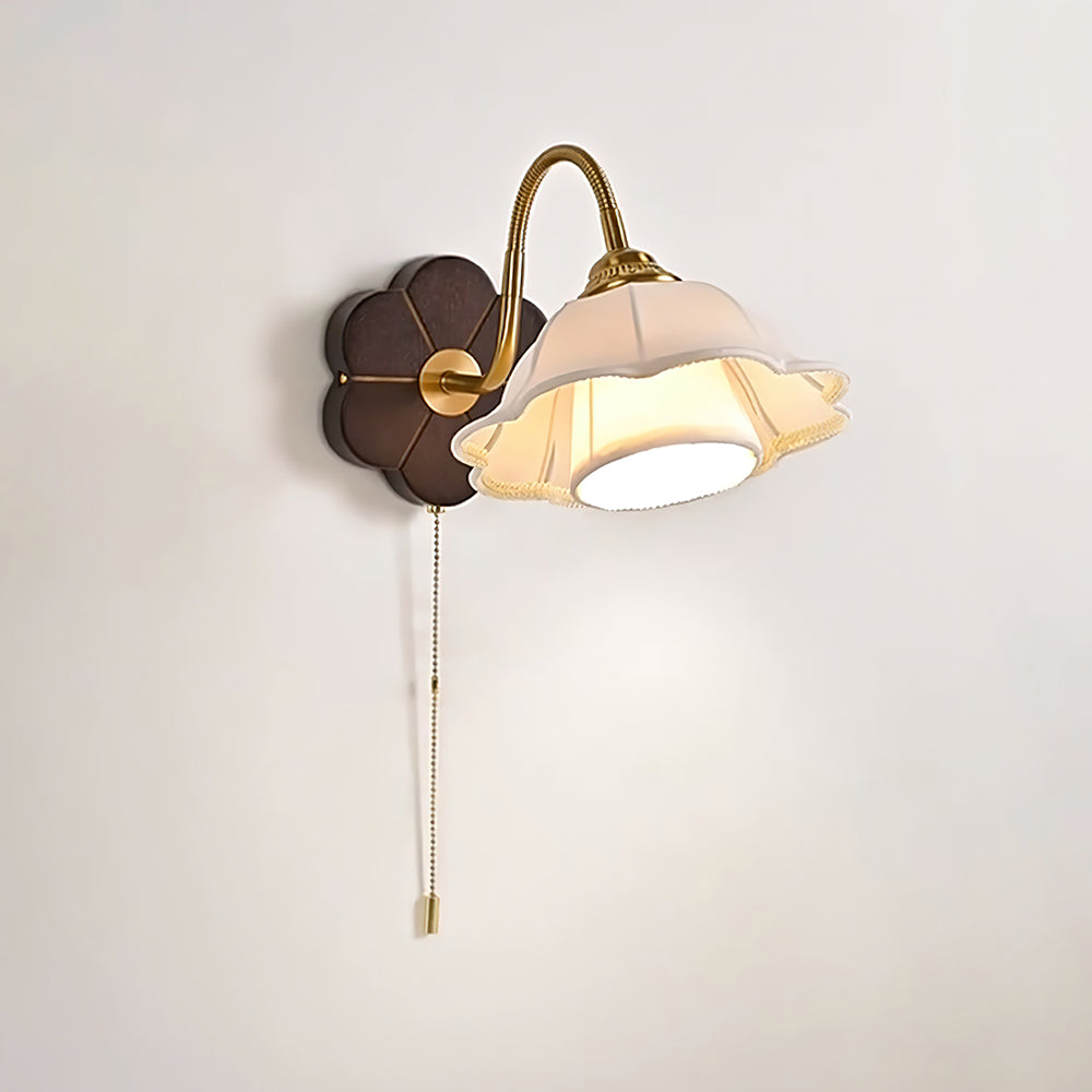 Maribel Vintage Flower Wall Lamp